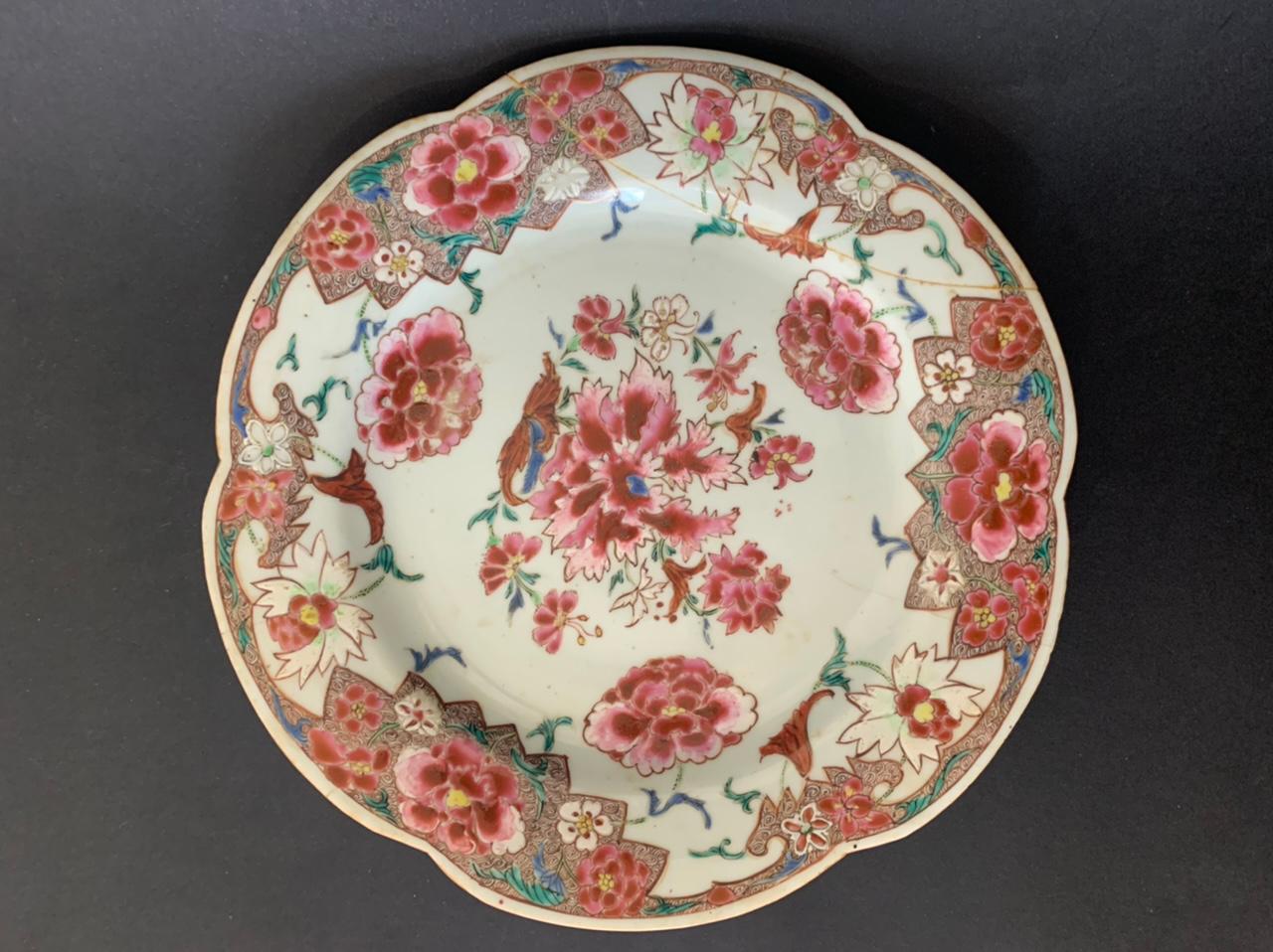 Set of Six Chinese Porcelain Plate from the 18th and 19th Century For Sale 8