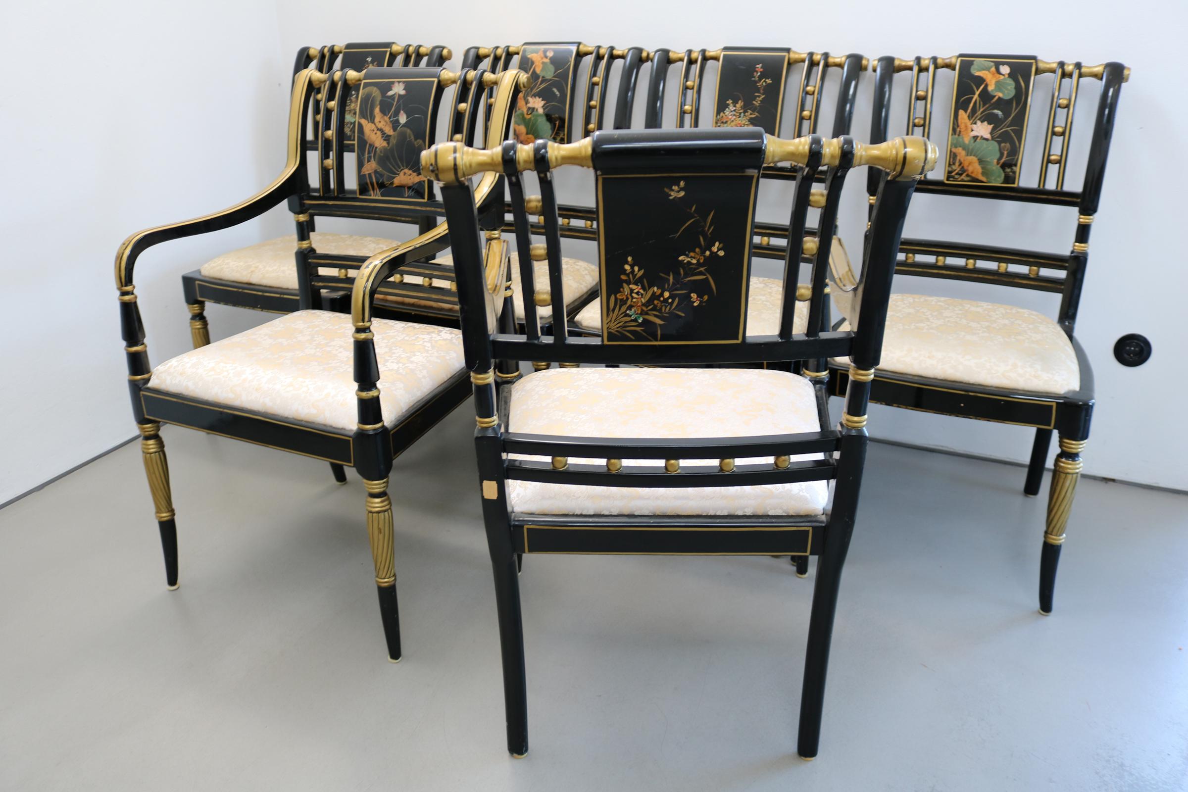 Ensemble de six chaises chinoises peintes à la main avec du vernis à poncer Abîmé - En vente à Berlin, BE