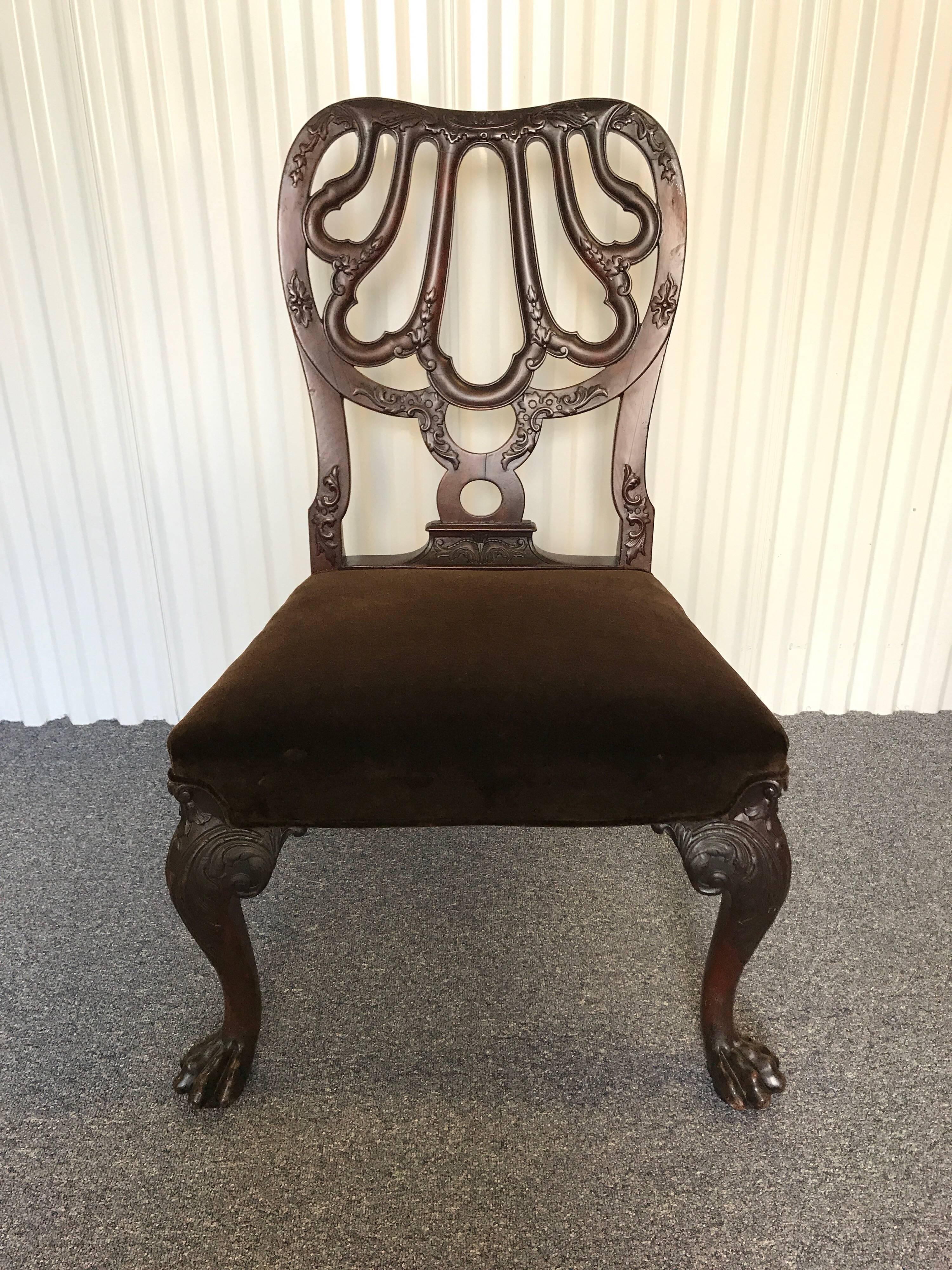 Set of Six Chippendale Style Mahogany Dining Chairs, 20th Century In Excellent Condition For Sale In Southampton, NY