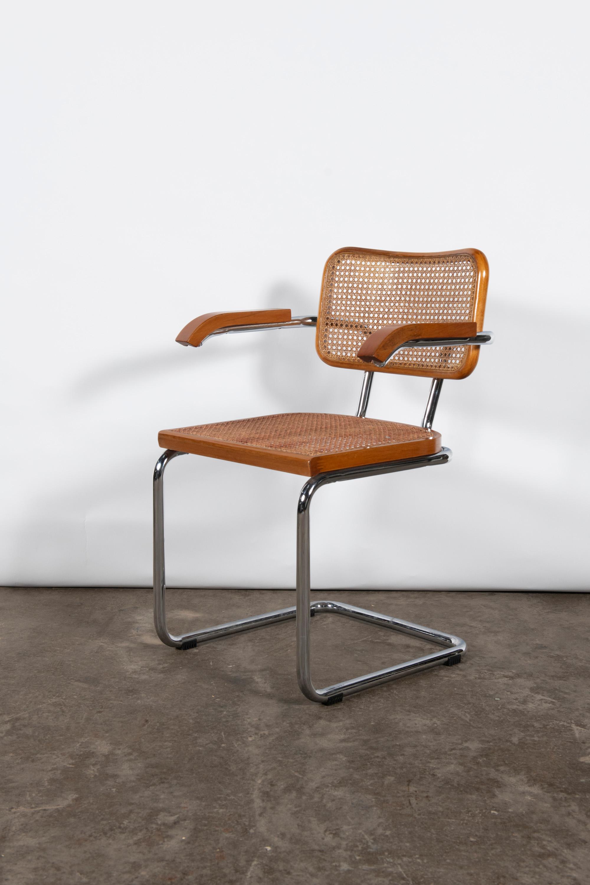 Mid-Century moderno Set di sei sedie da pranzo Cesca in cromo, legno e rattan, circa 1960. in vendita