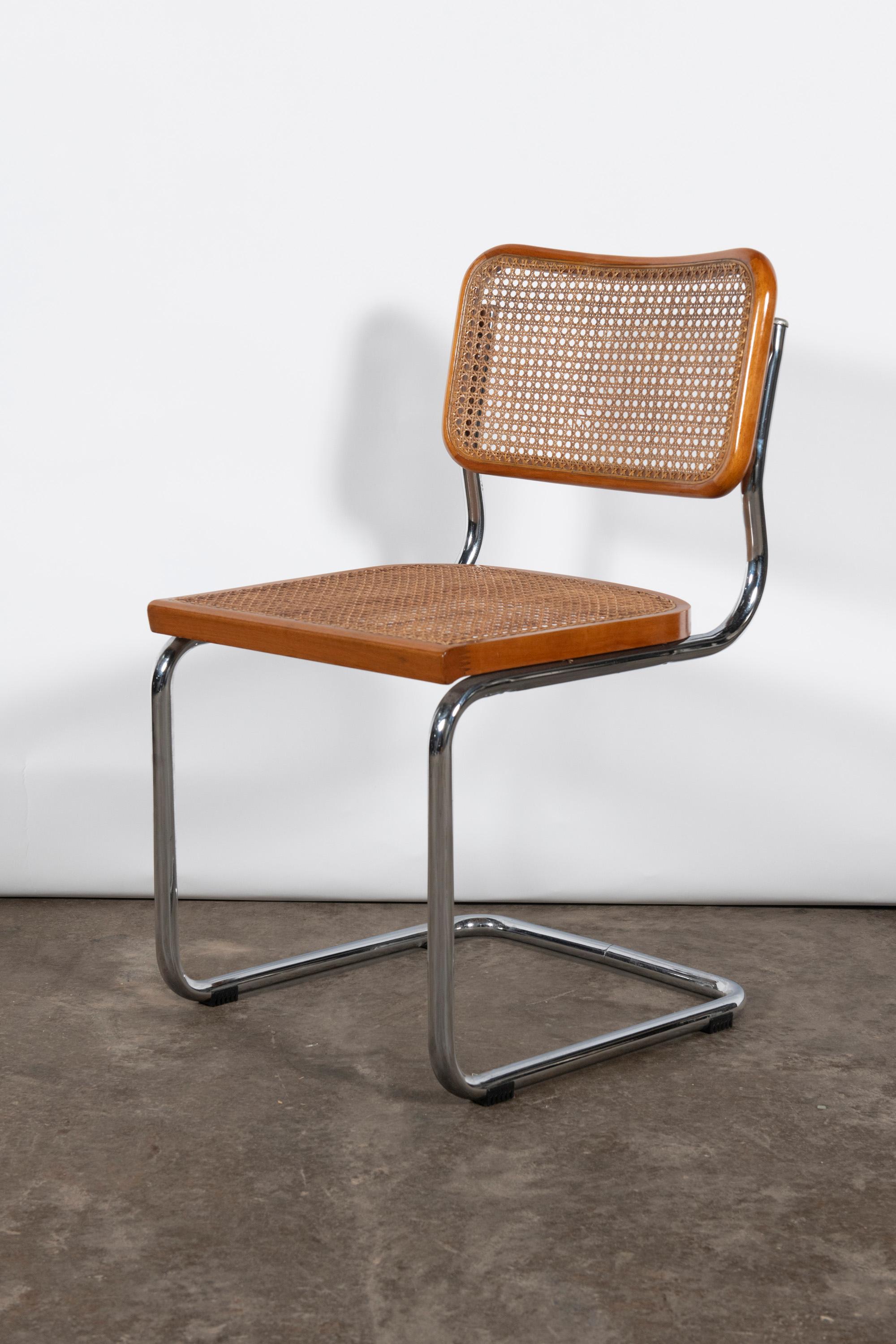 Rattan Set di sei sedie da pranzo Cesca in cromo, legno e rattan, circa 1960. in vendita