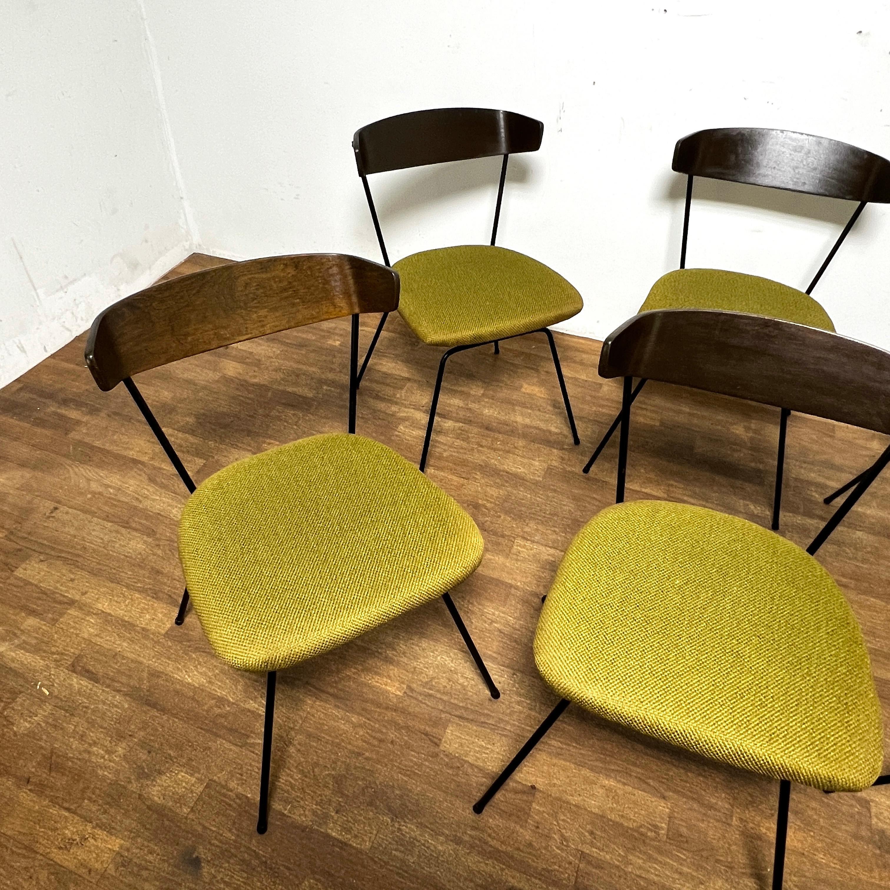 Set di sei sedie da pranzo Clifford Pascoe per Modernmasters, CIRCA 1950 in vendita 1