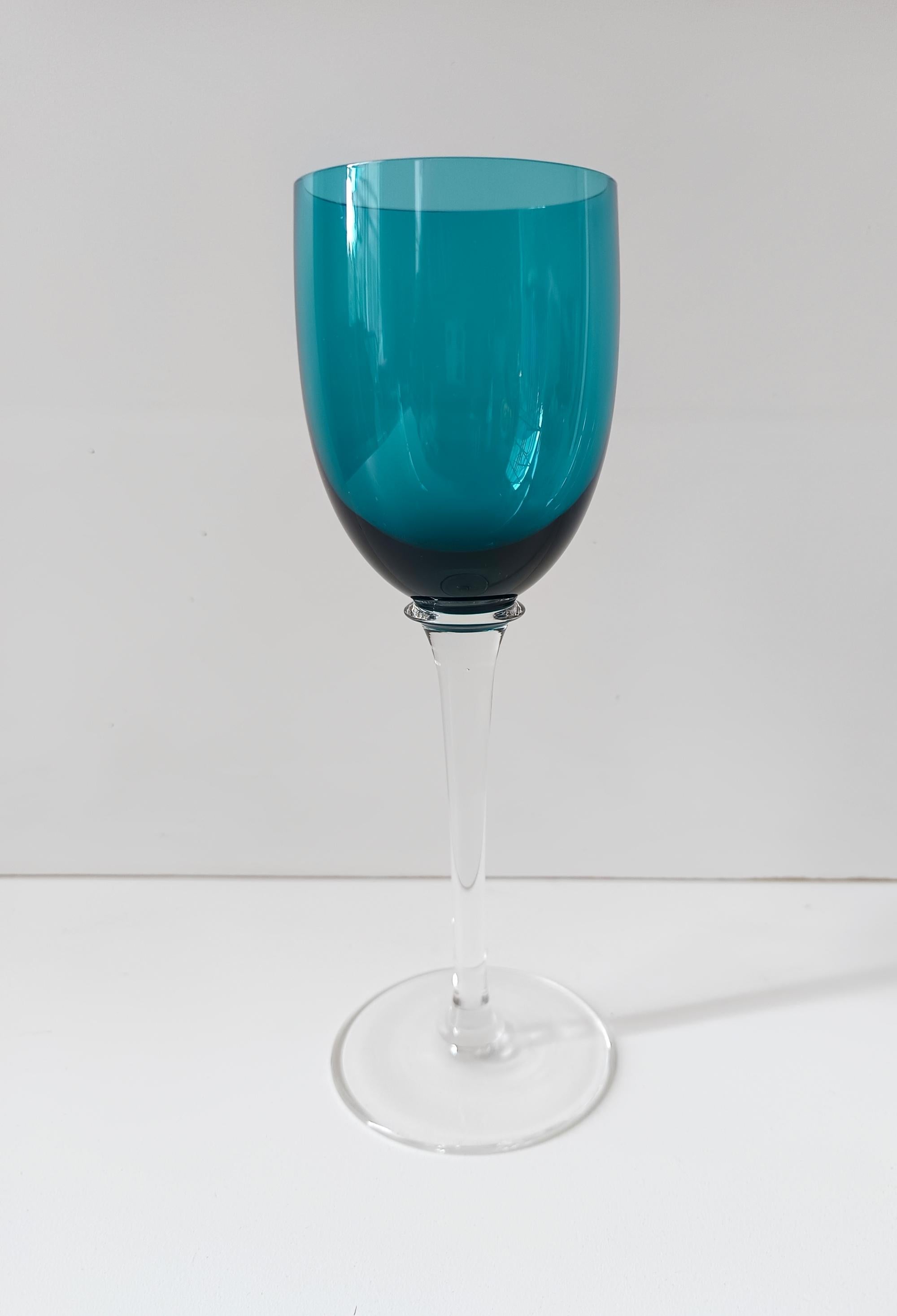 Set di sei bicchieri da vino colorati in vetro soffiato di Murano, Italia anni '80 in vendita 3