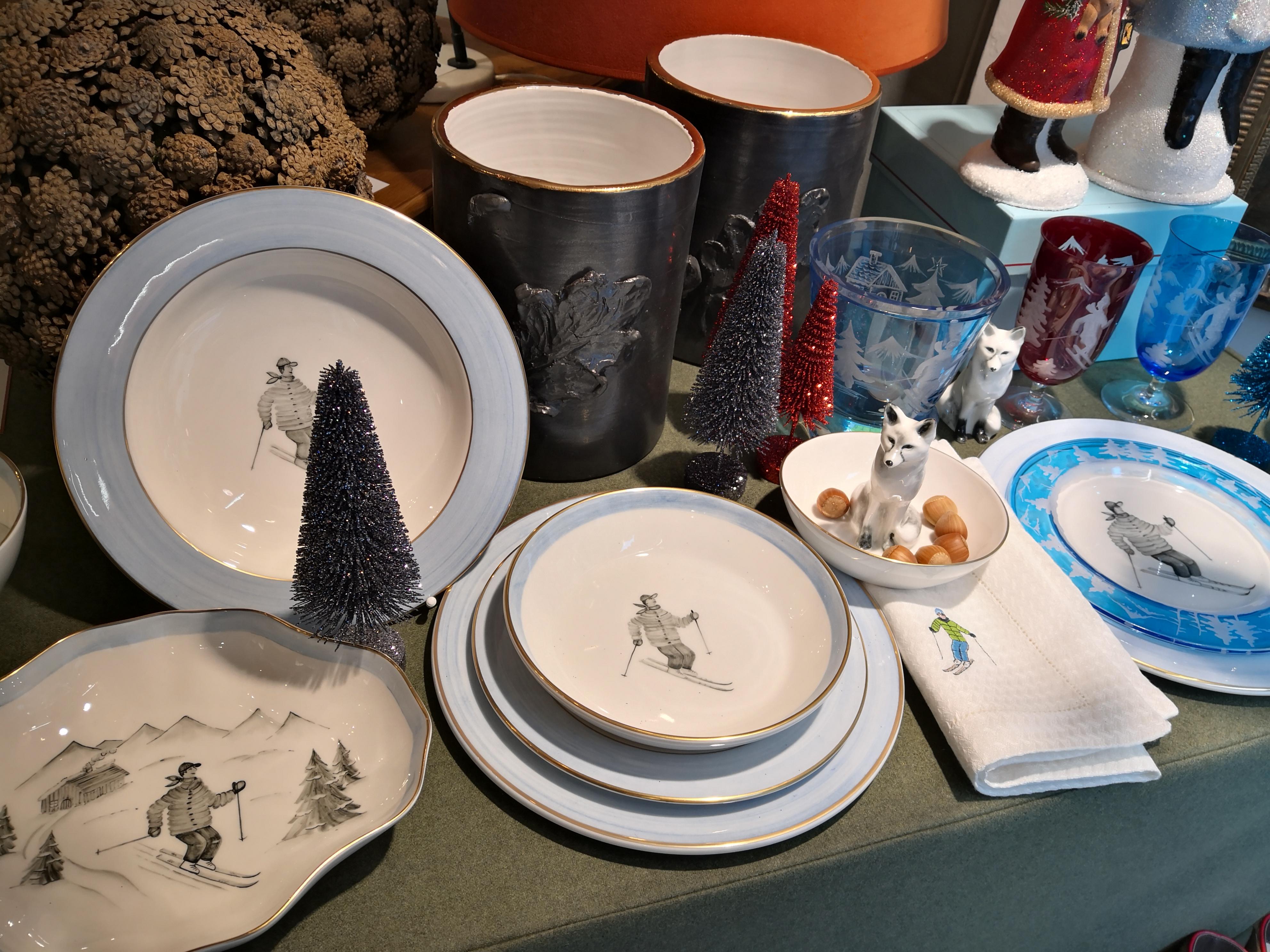 Juego de seis platos hondos de estilo rústico pintados a mano Sofina Boutique Kitzbühel Alemán en venta
