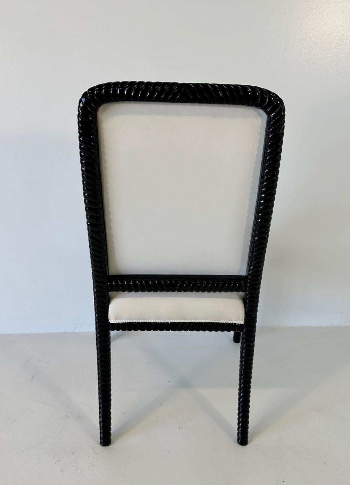 Set of Six Cream Velvet and Black Lacquered Italian Art Deco Style Chairs, 1980s For Sale 8