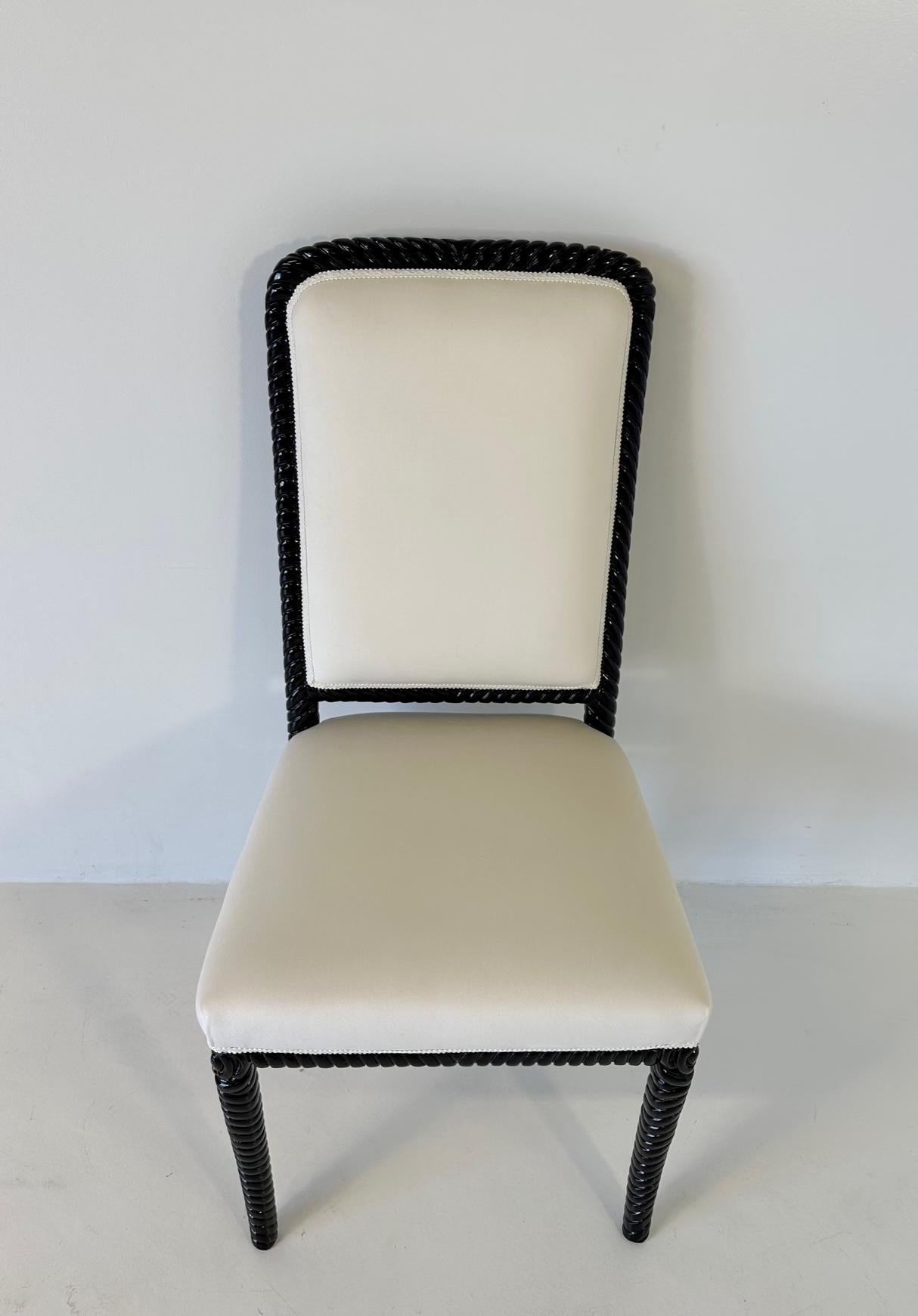 Set of Six Cream Velvet and Black Lacquered Italian Art Deco Style Chairs, 1980s For Sale 1