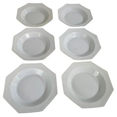 Seis platos octogonales de loza fabricados en Francia Creil Montereau hacia 1820