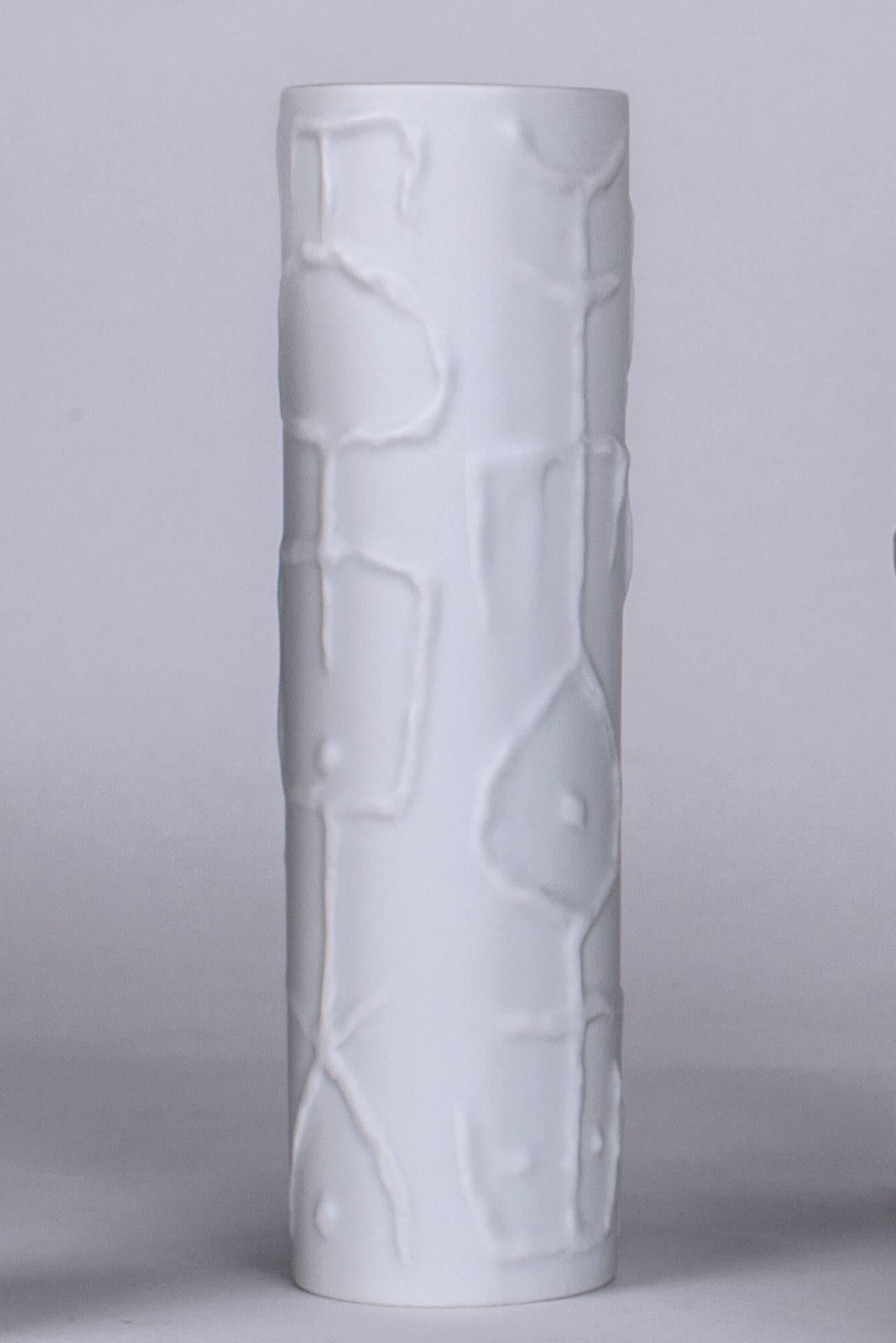 Mid-20th Century Set of Six Cuno Fischer Porcelain Vases with Abstract Relief for Rosenthal For Sale