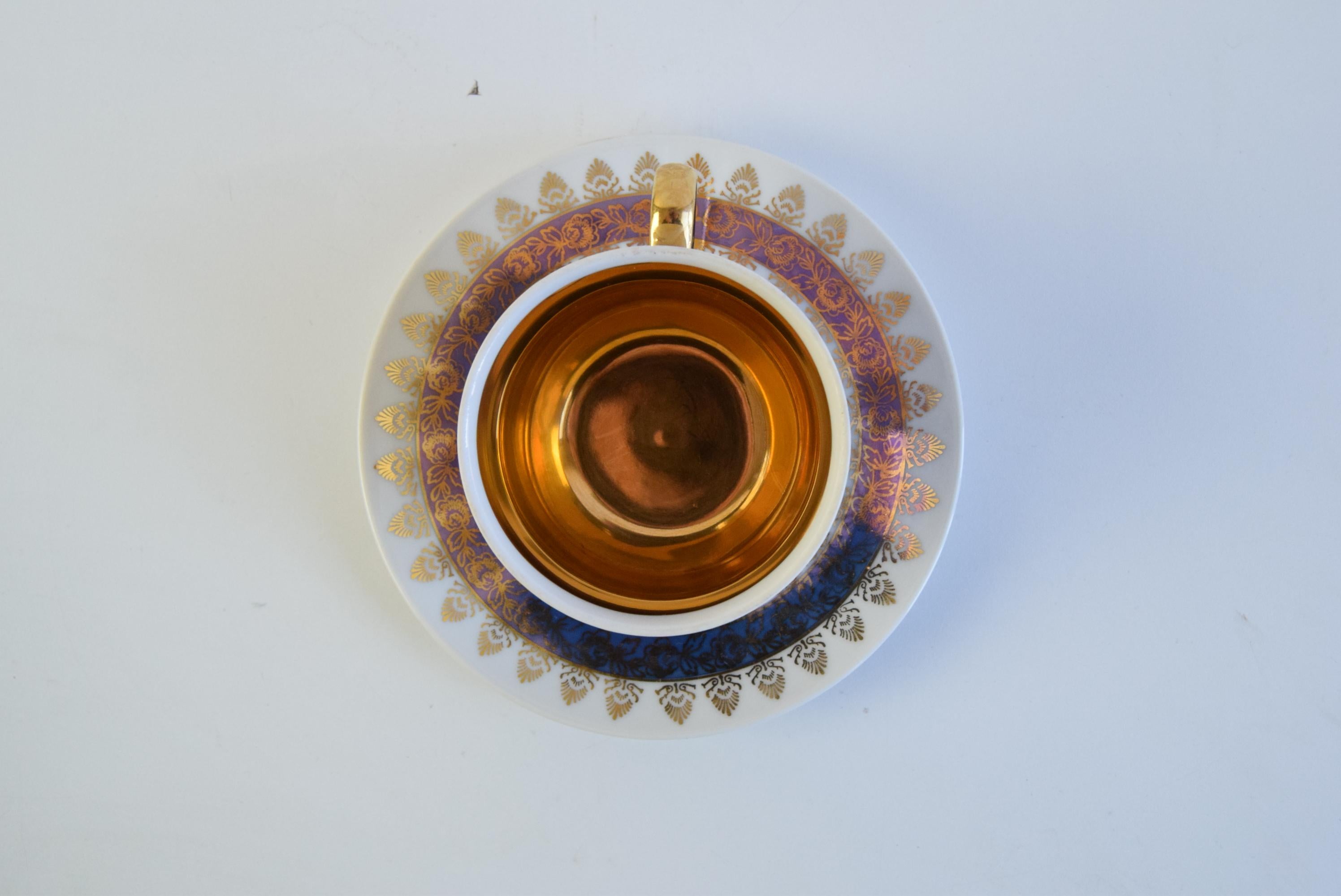 Ensemble de six tasses et soucoupes par Epiag 1950 en vente 10