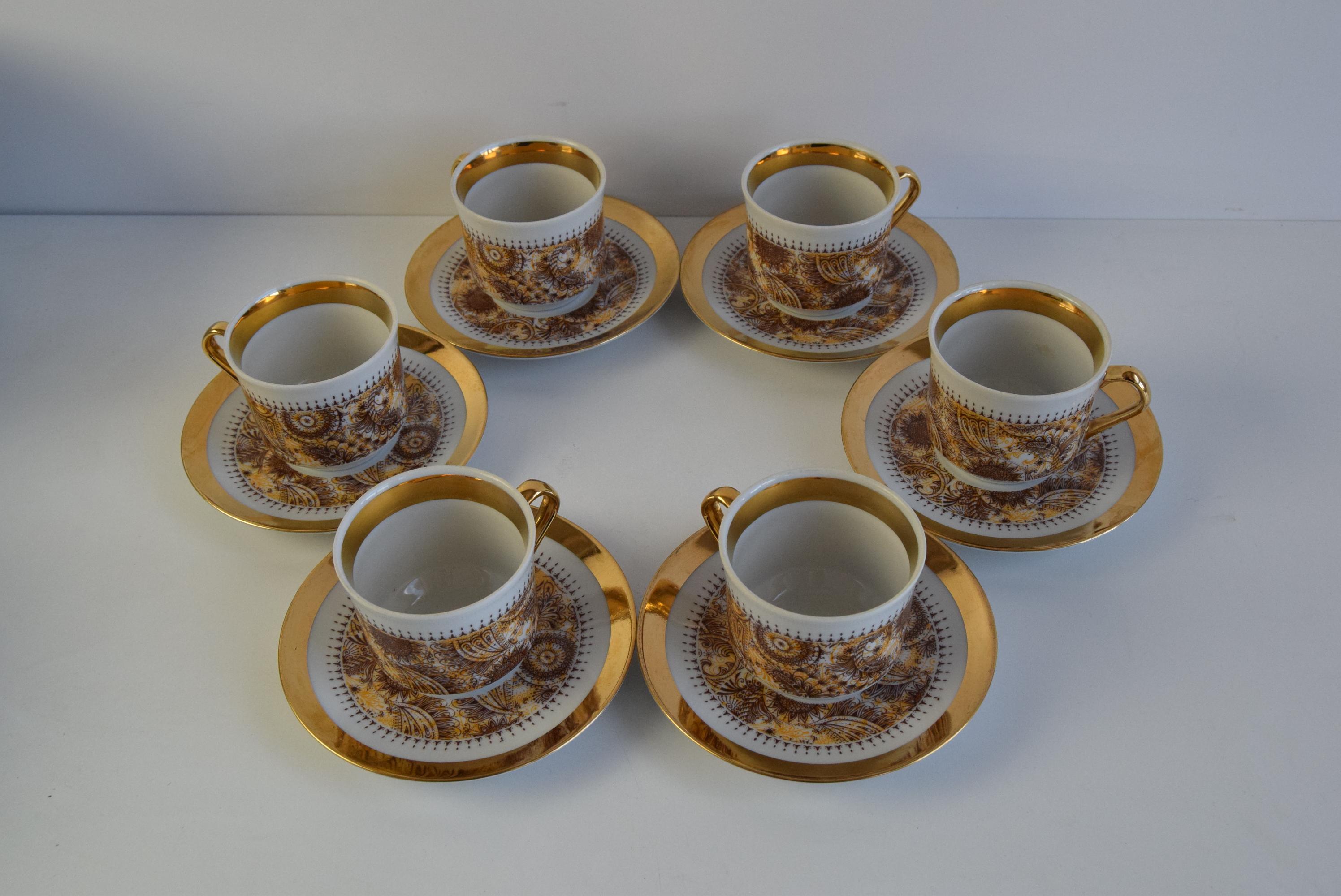 Art déco Ensemble de six tasses et soucoupes par Epiag 1950s en vente
