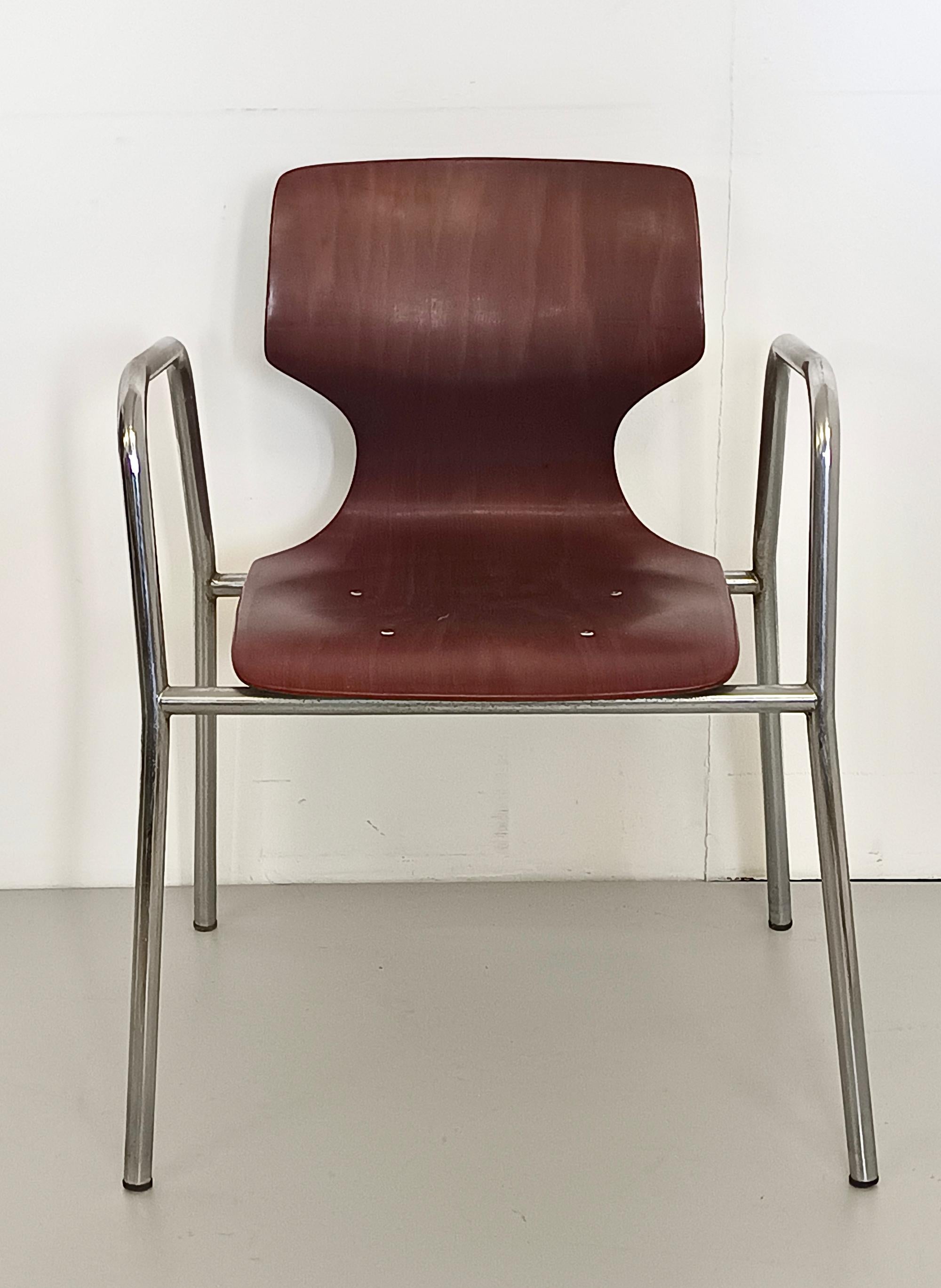 Set of Six Curved Beech Desk Chairs by Pagholz Flötotto with Armrests, Germany  In Good Condition For Sale In Bresso, Lombardy