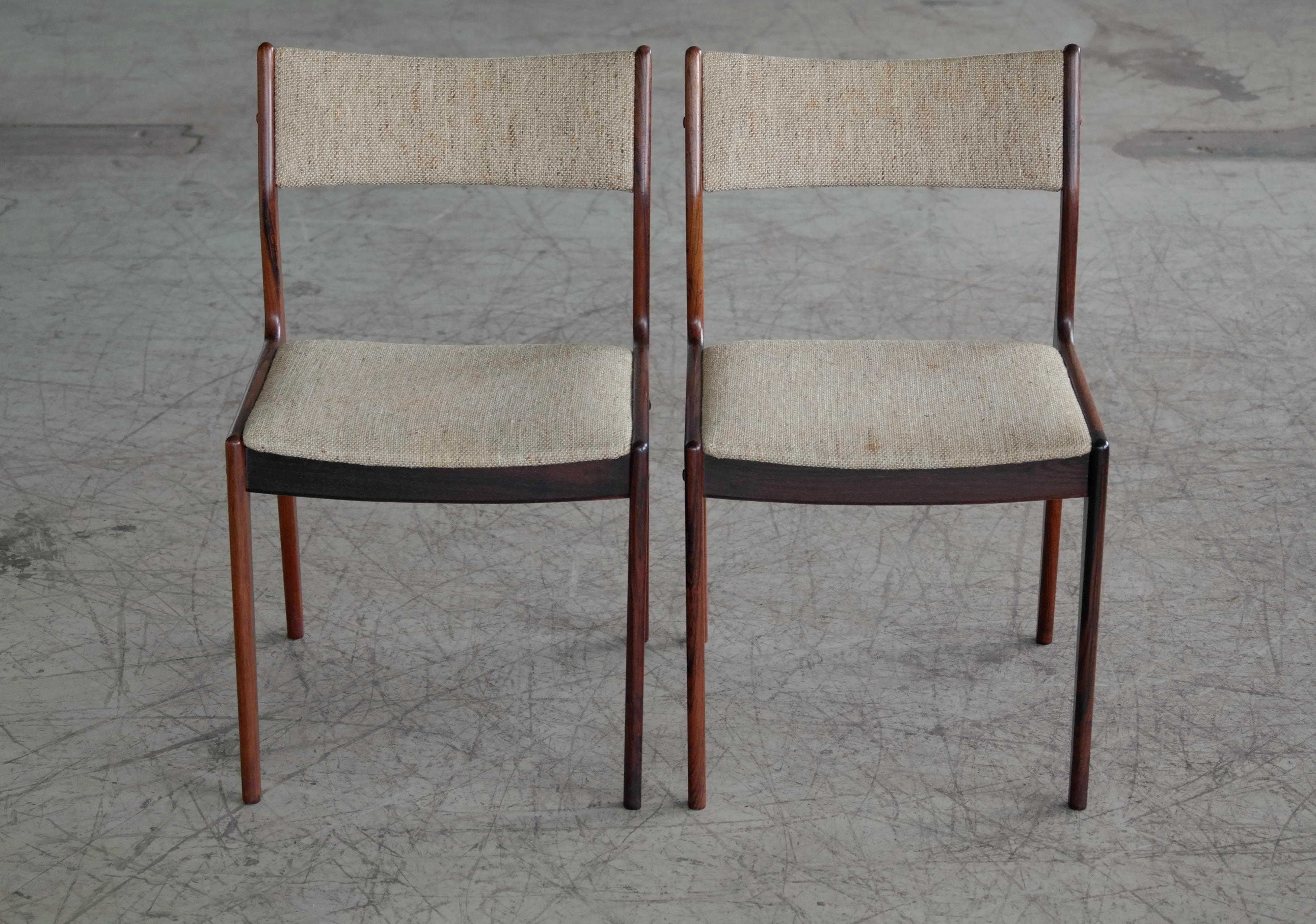 Set of Six Danish Classic Midcentury Dining Chairs in Rosewood by Uldum 1