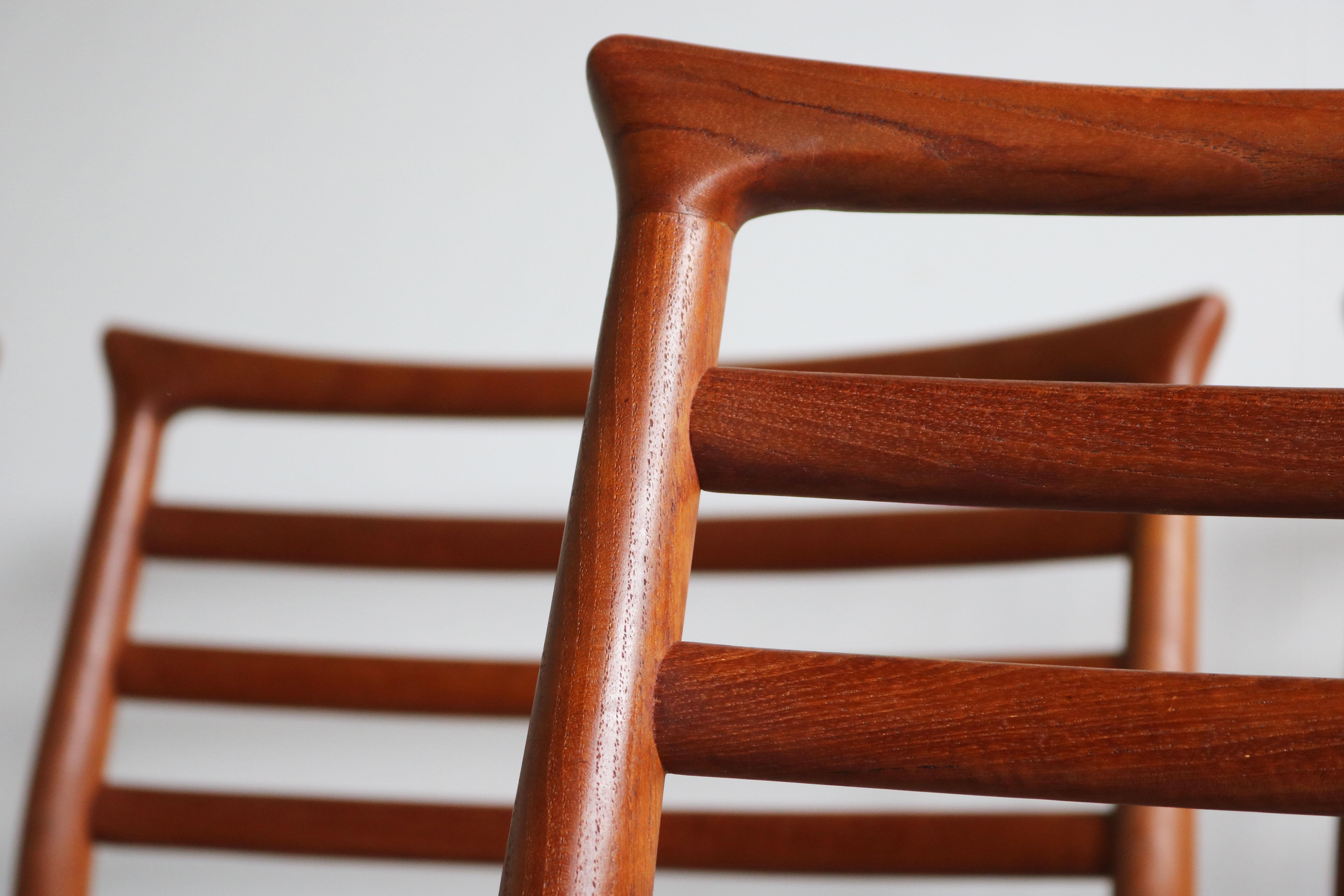 Set of Six Danish Design Dining chairs by Erling Torvits 1960 Teak Mid-century For Sale 3