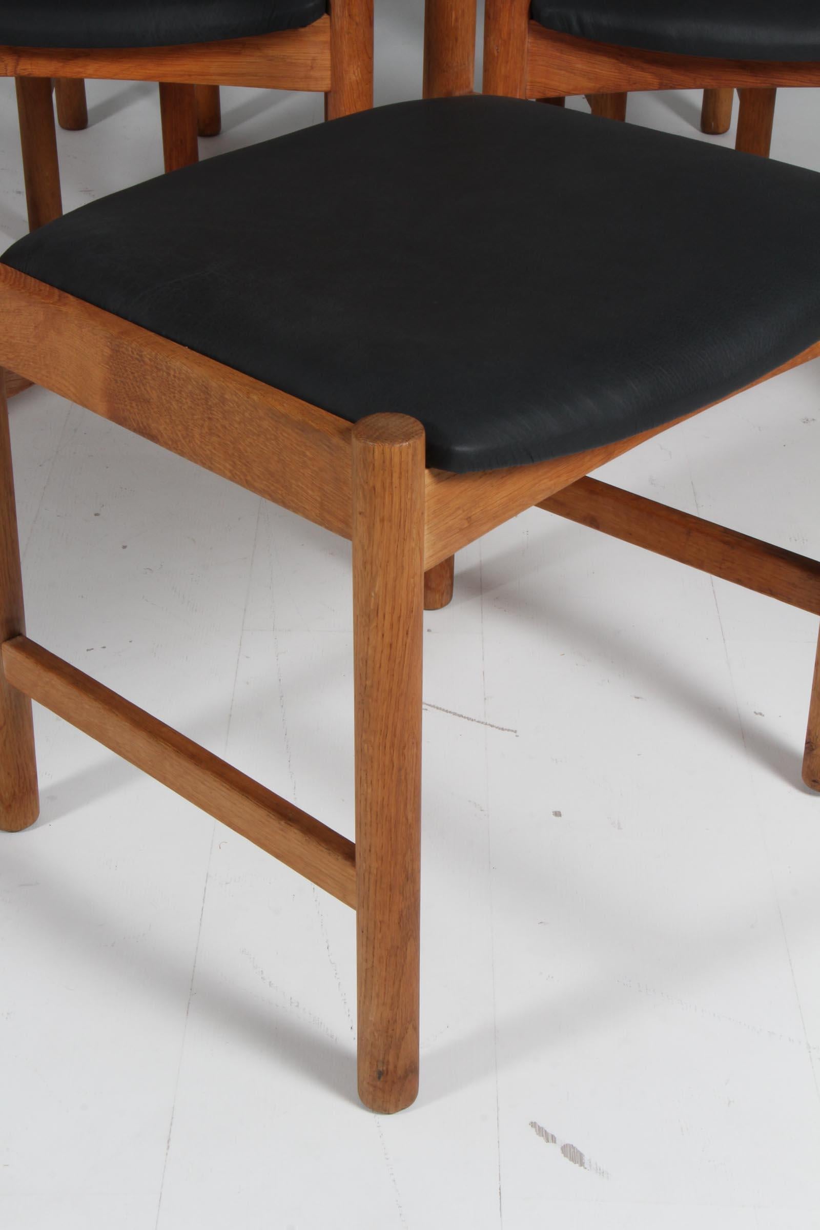 Set of six Danish Dining Chairs by Poul Volther for Sorø Stolefabrik, Model 350 In Good Condition In Esbjerg, DK