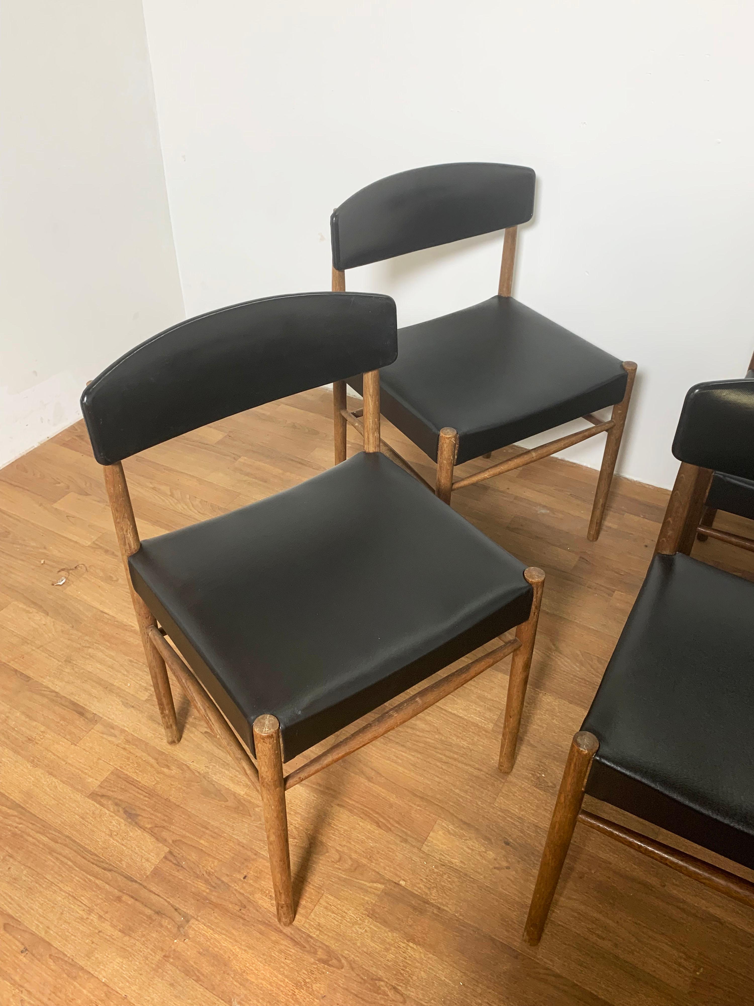 Set of six Danish dining chairs in oak, designer unknown, circa 1960s.
