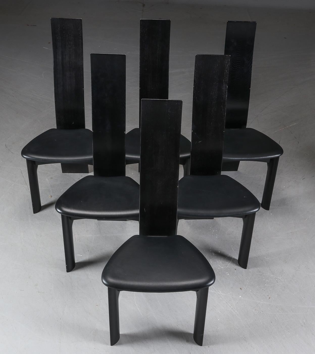 Danish Ebonized Dining Chairs by Bob og Dries Van Den Berghe In Good Condition In Vienna, AT