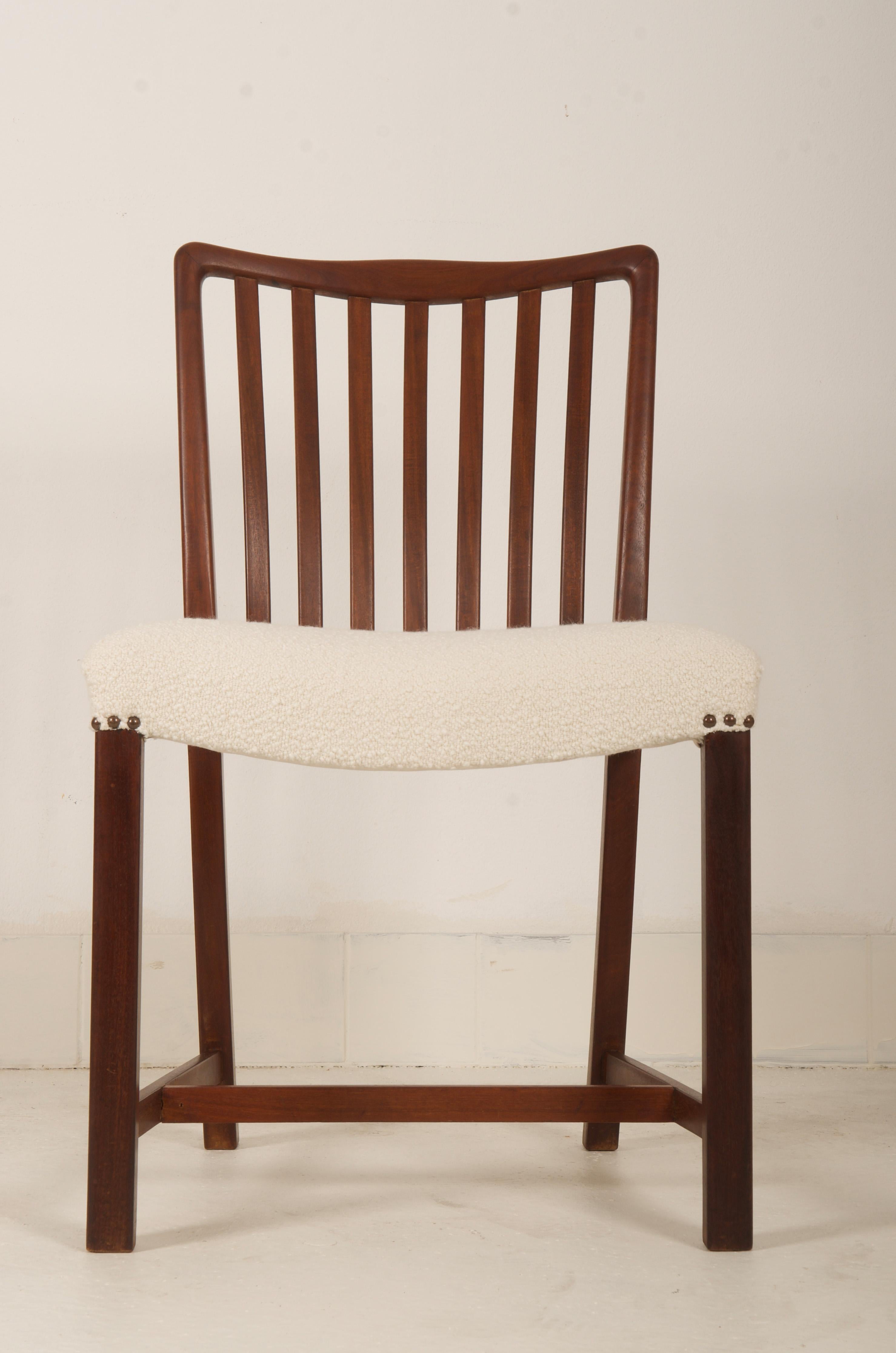 Scandinavian Modern Set of Six Danish Mahogany Dining Chairs by Sondergaard Mobler For Sale