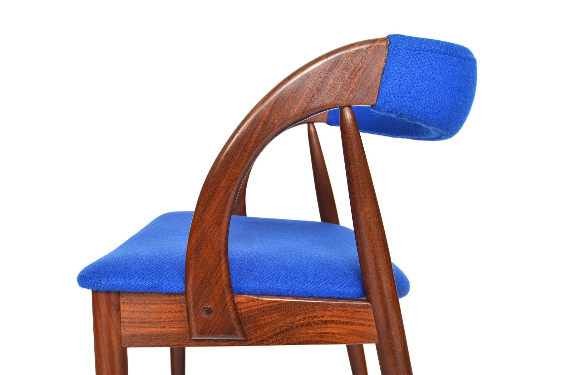 Set of Six Danish Mid-Century Modern Walnut Dining Chairs 4