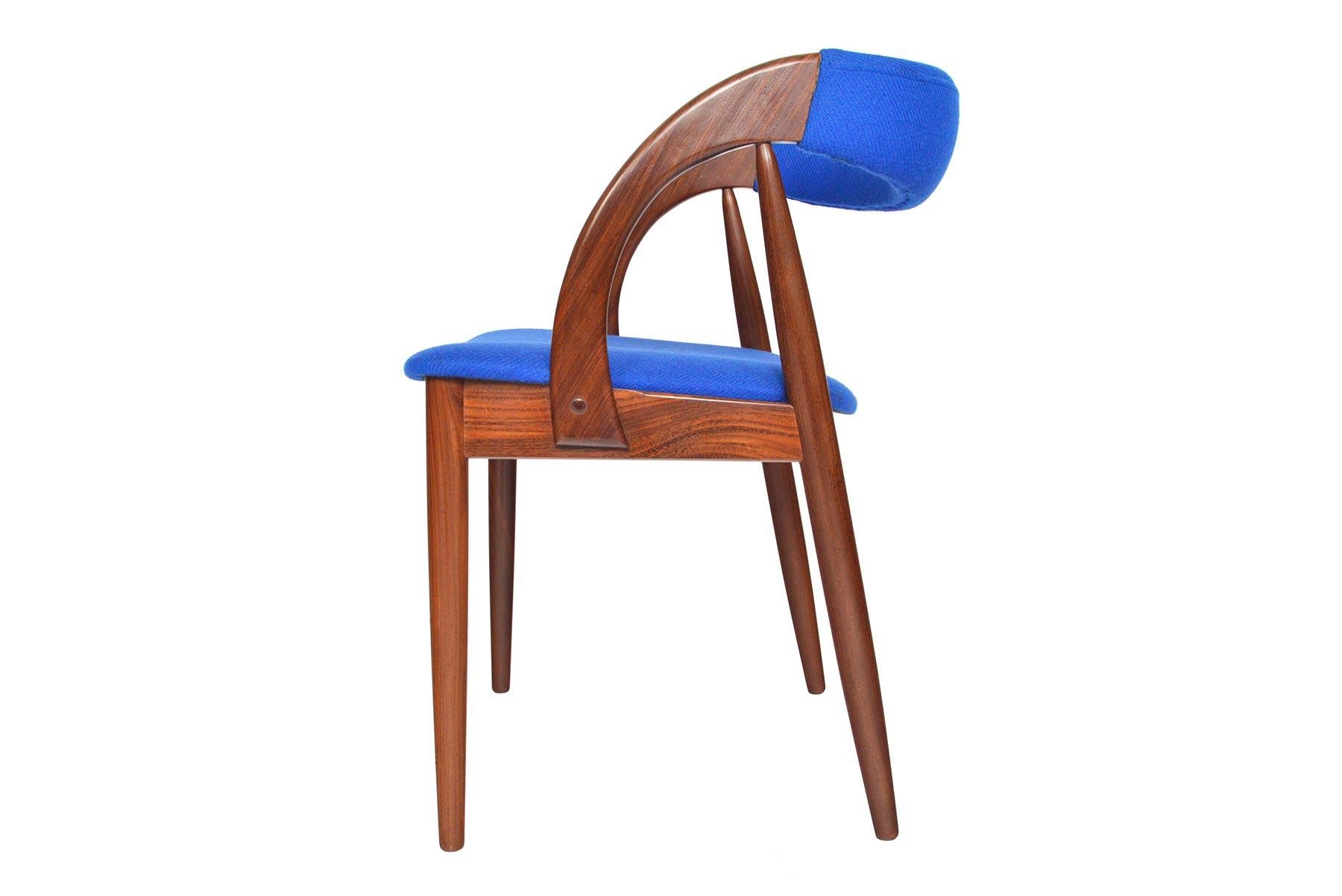 Set of Six Danish Mid-Century Modern Walnut Dining Chairs 3