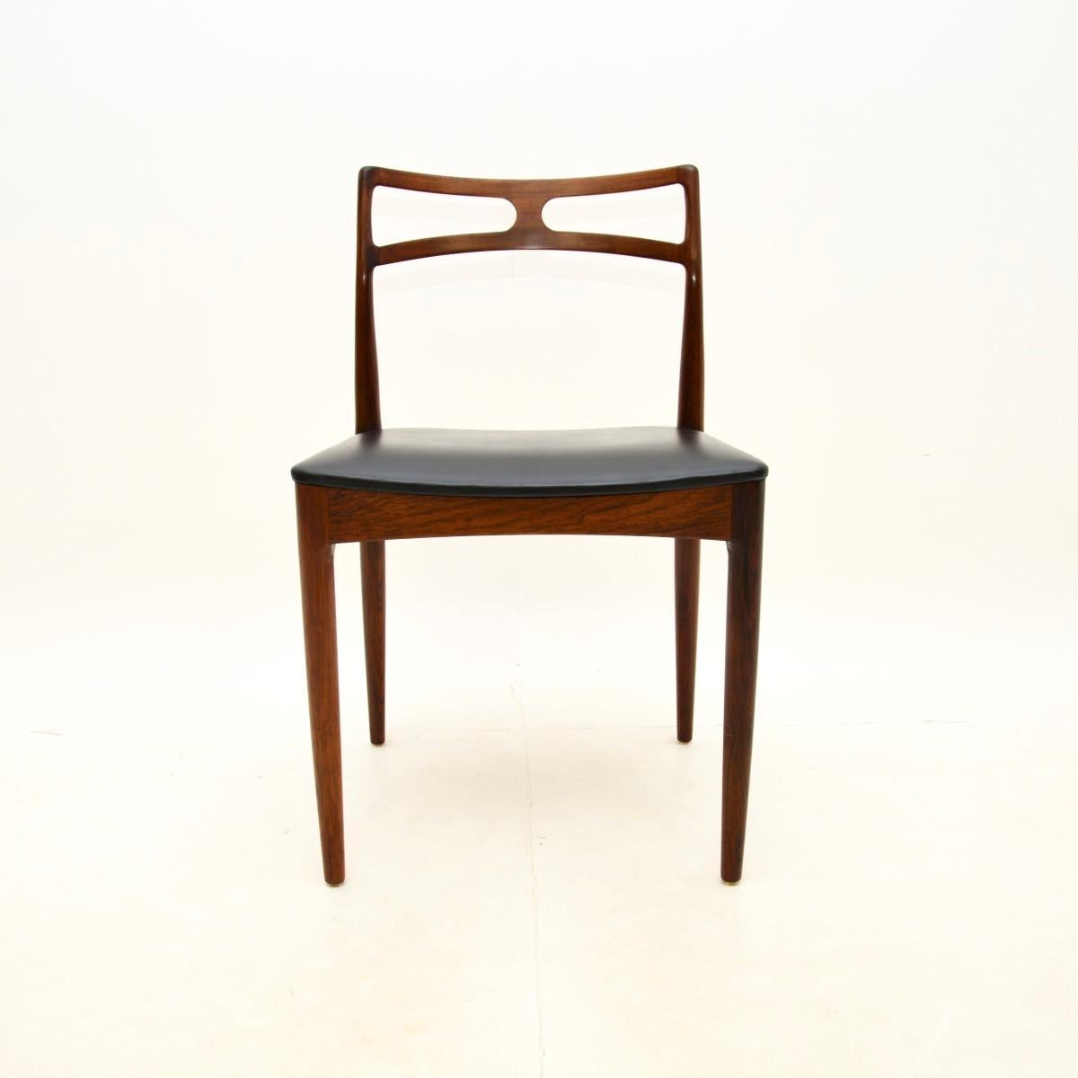 Danese Set di sei sedie da pranzo danesi Model 94 di Johannes Andersen in vendita