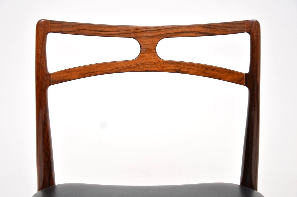 Set of Six Danish Model 94 Dining Chairs by Johannes Andersen en vente 2