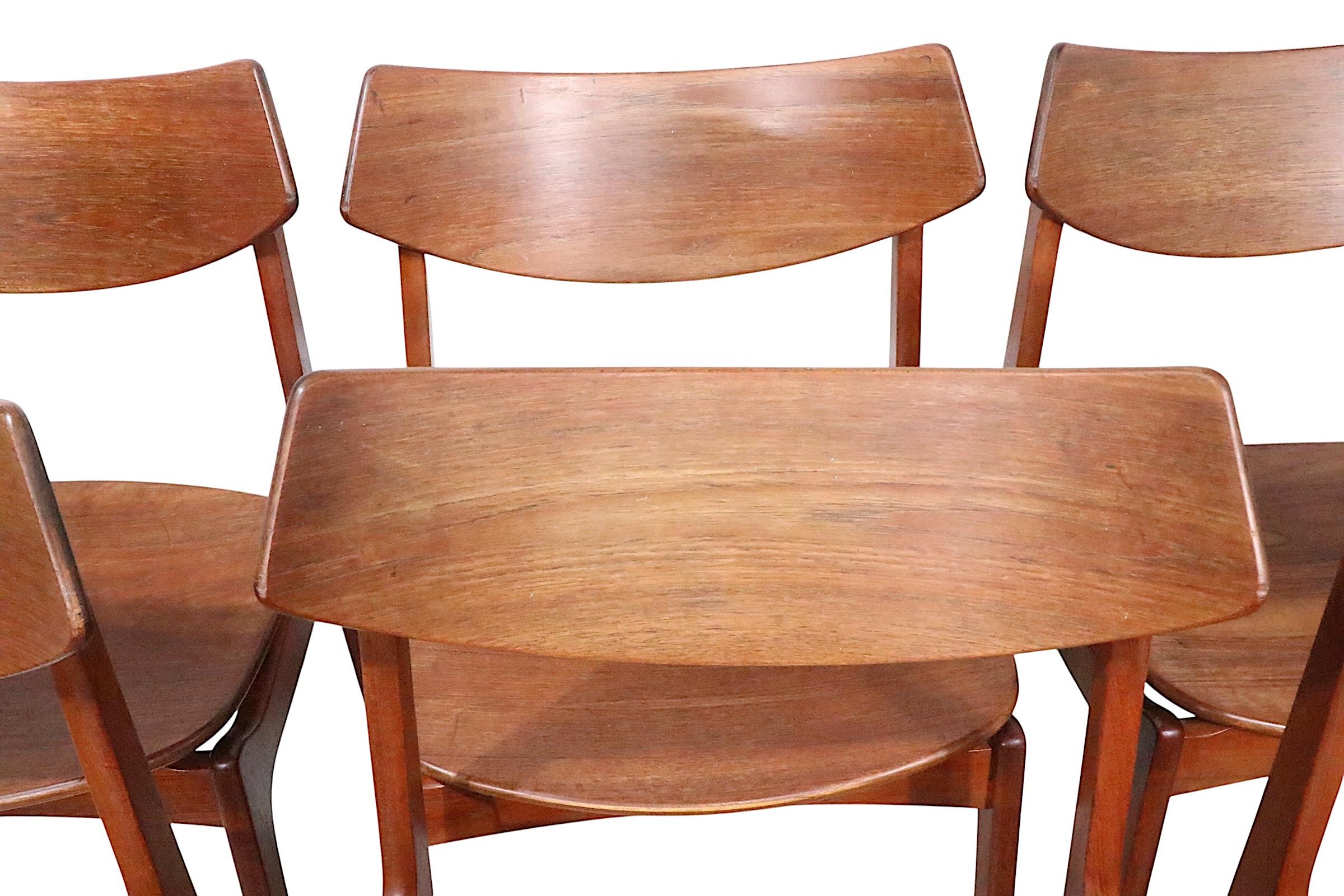 Set of Six Danish Modern Dining Chairs By Erik Buch for Funder Schmidt & Madsen in vendita 1