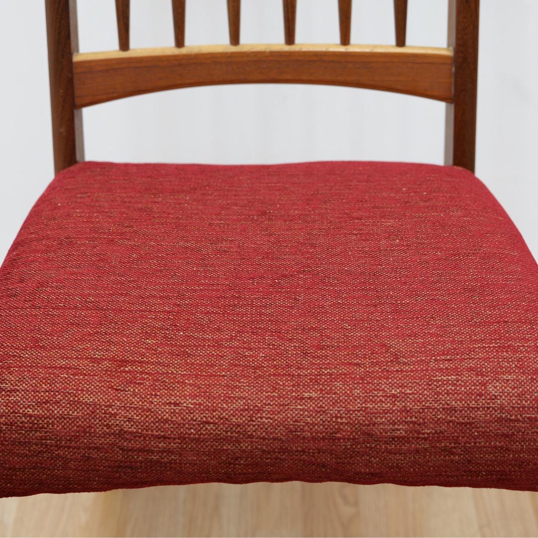 Set of Six Danish Modern Dining Chairs in Teak & Red in vendita 5