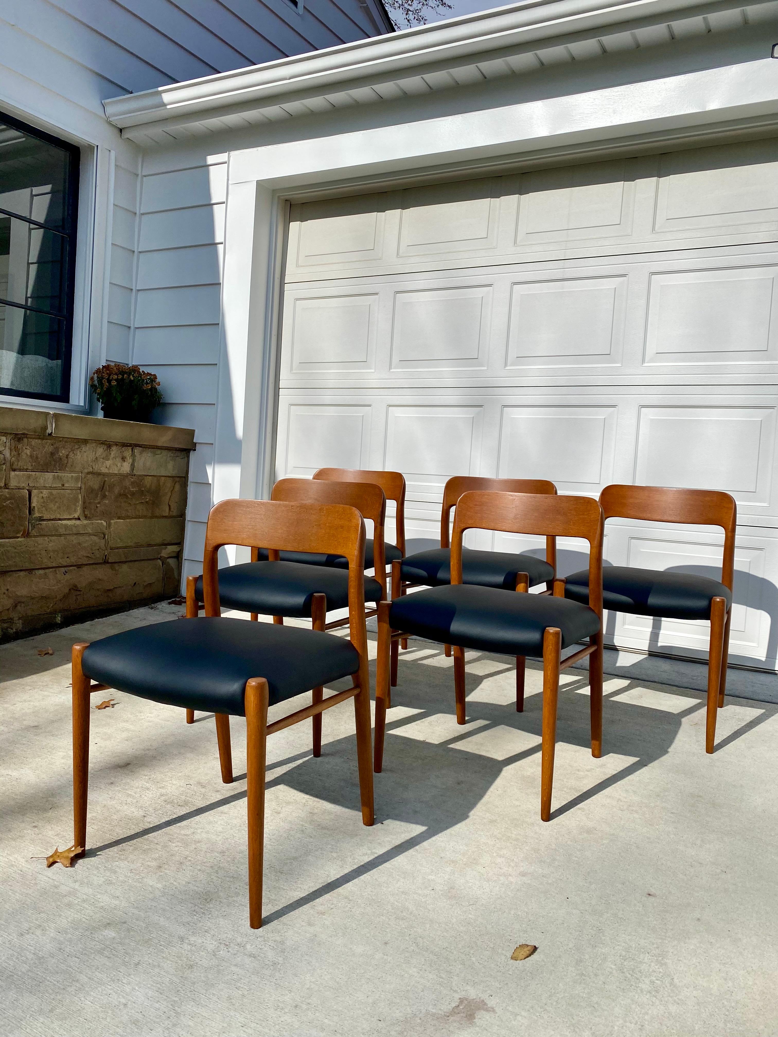 Set of Six Danish Modern Niels Moller No. 75 Teak Dining Chairs For Sale 2