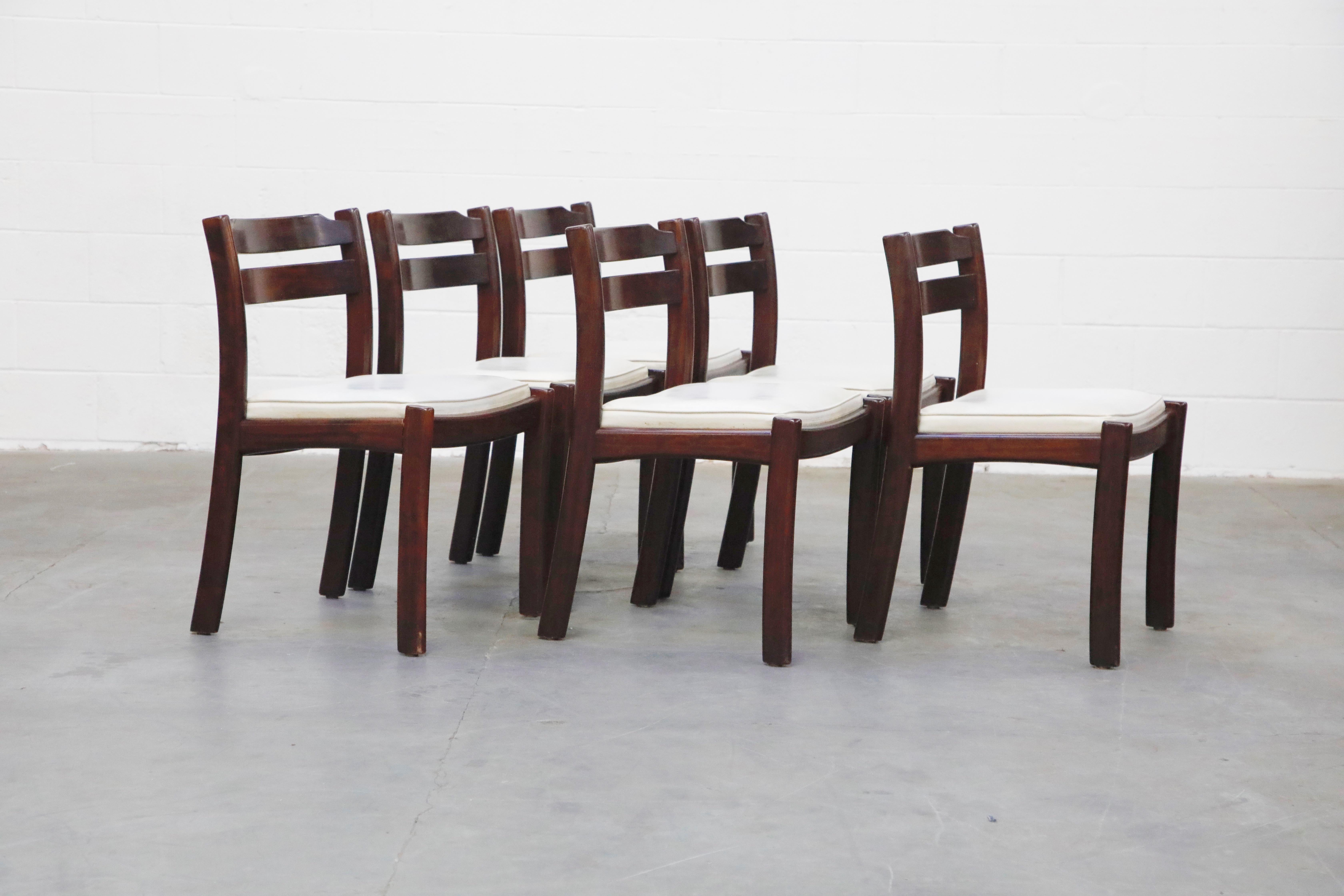 Satz von sechs dänischen modernen Esszimmerst�ühlen aus Palisanderholz von Dyrlund:: um 1960:: signiert (Dänisch)