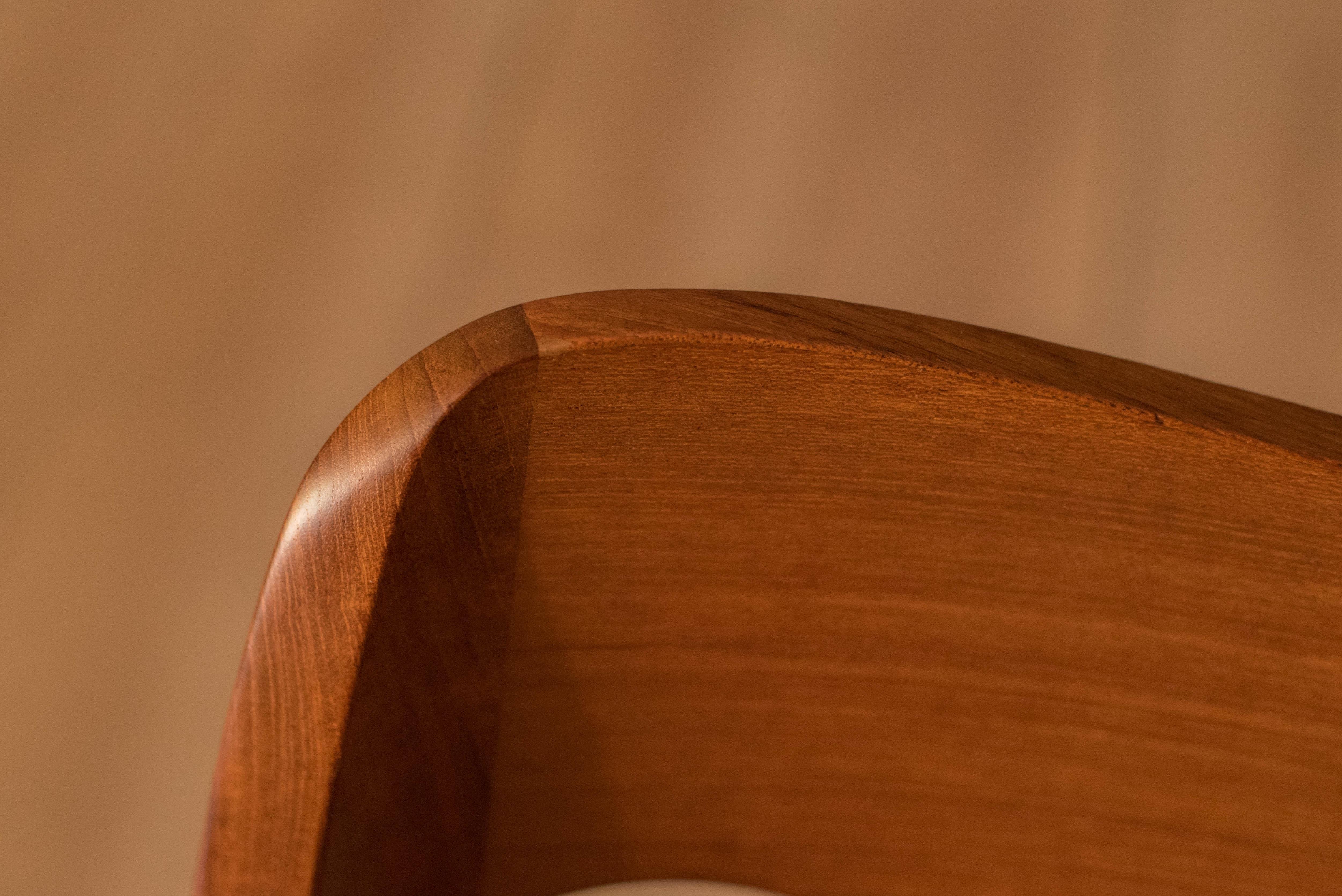 Ensemble de six chaises de salle à manger modernes danoises en teck et corde de papier Niels O. Moller 71 en vente 6