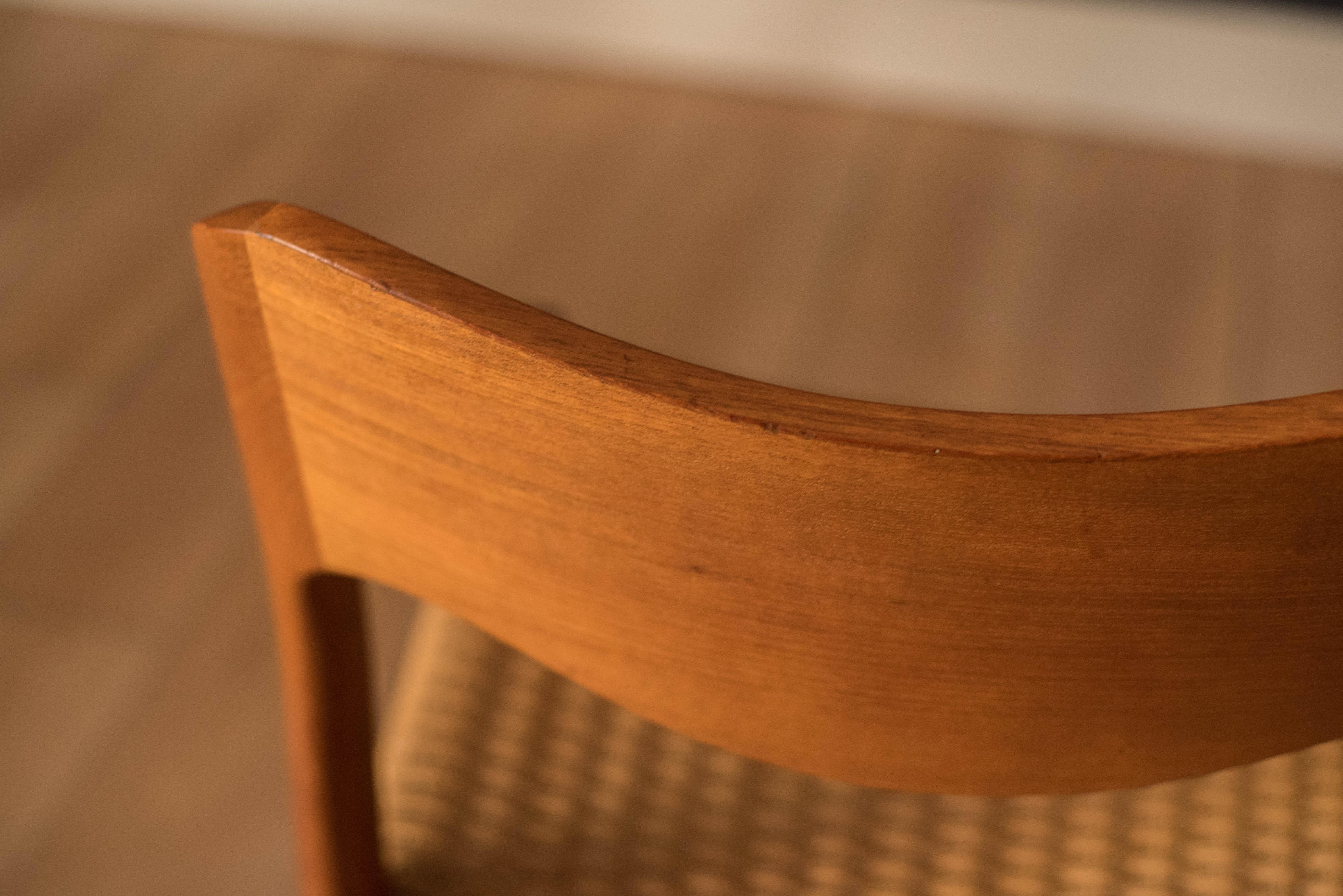 Ensemble de six chaises de salle à manger modernes danoises en teck et corde de papier Niels O. Moller 71 en vente 9