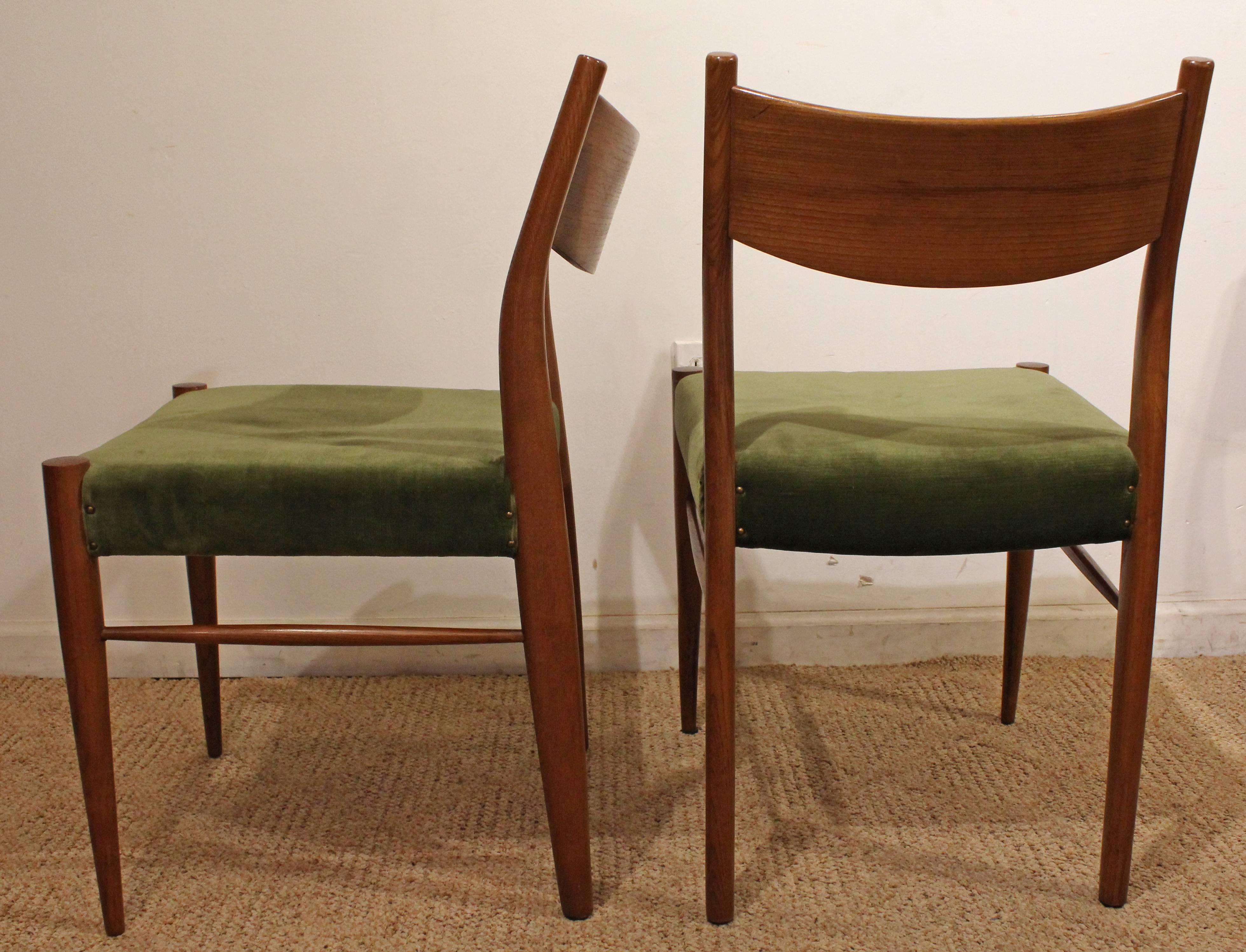 Unknown Set of Six Danish Modern Teak Curved Back Dining Chairs