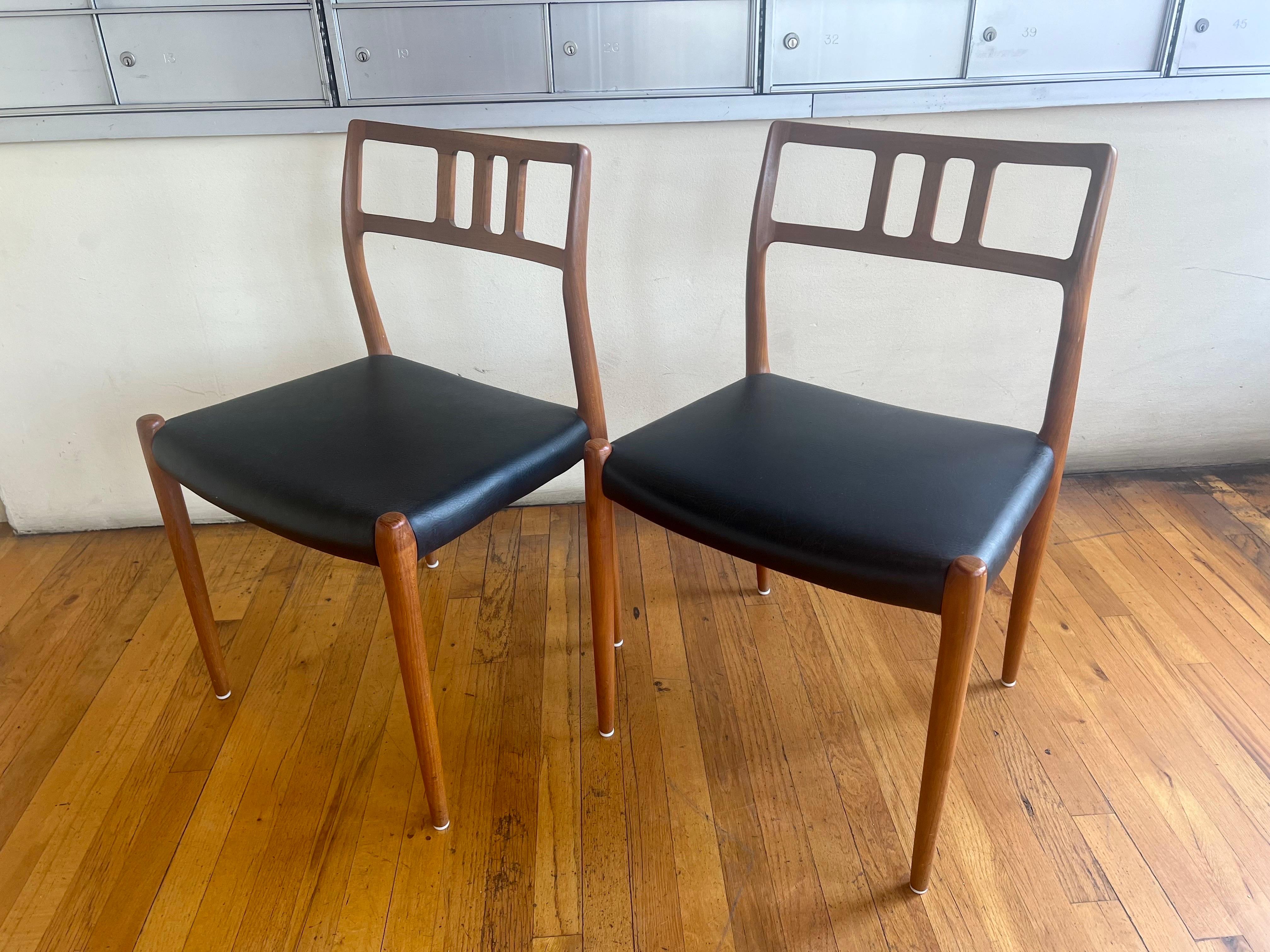 Scandinavian Modern Set of Six Danish Modern Teak Dining Chairs by Niels Moller, Model 79 For Sale