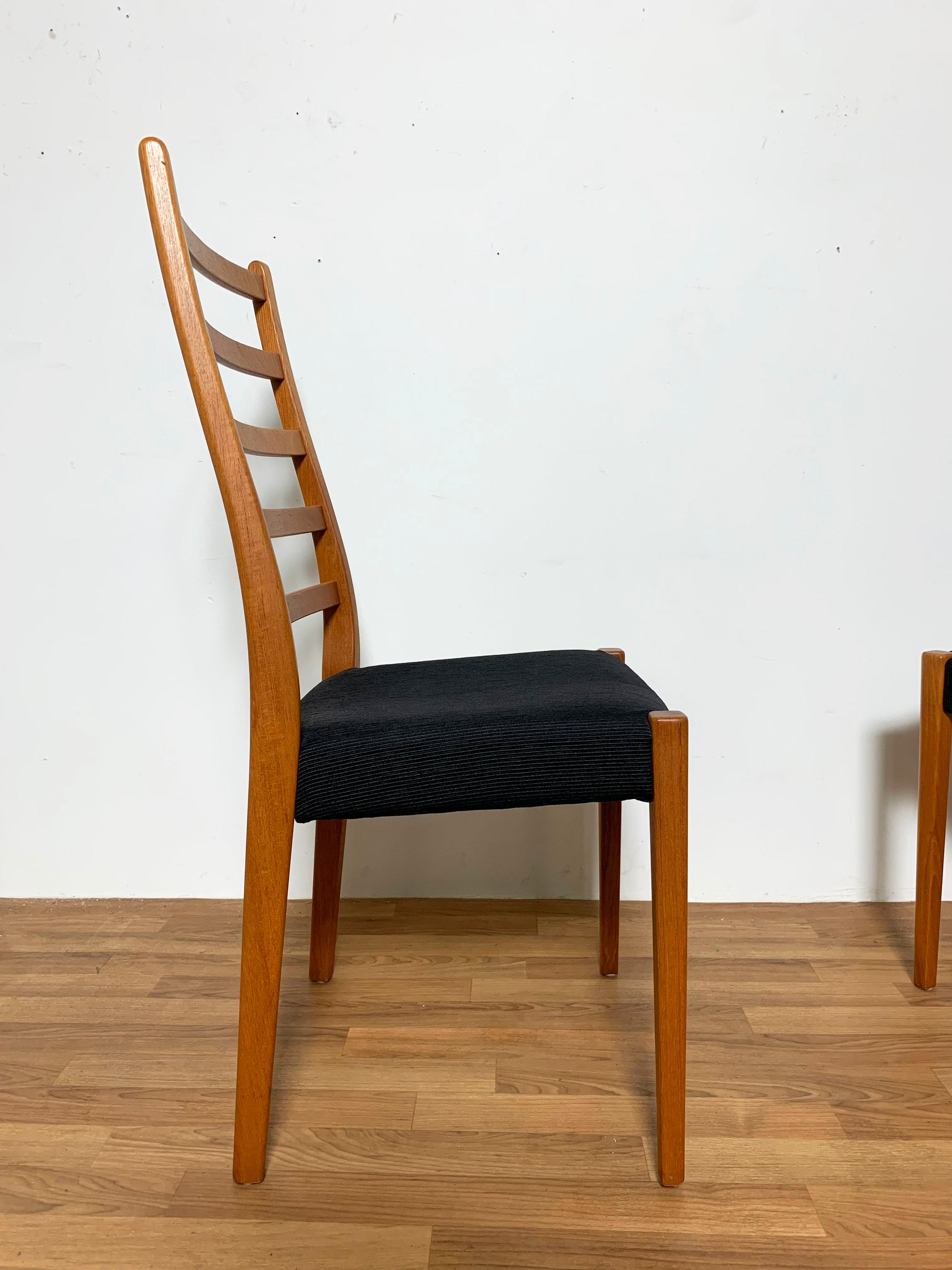 Scandinavian Modern Set of Six Danish Modern Teak Ladder Back Dining Chairs by Svegards, Sweden