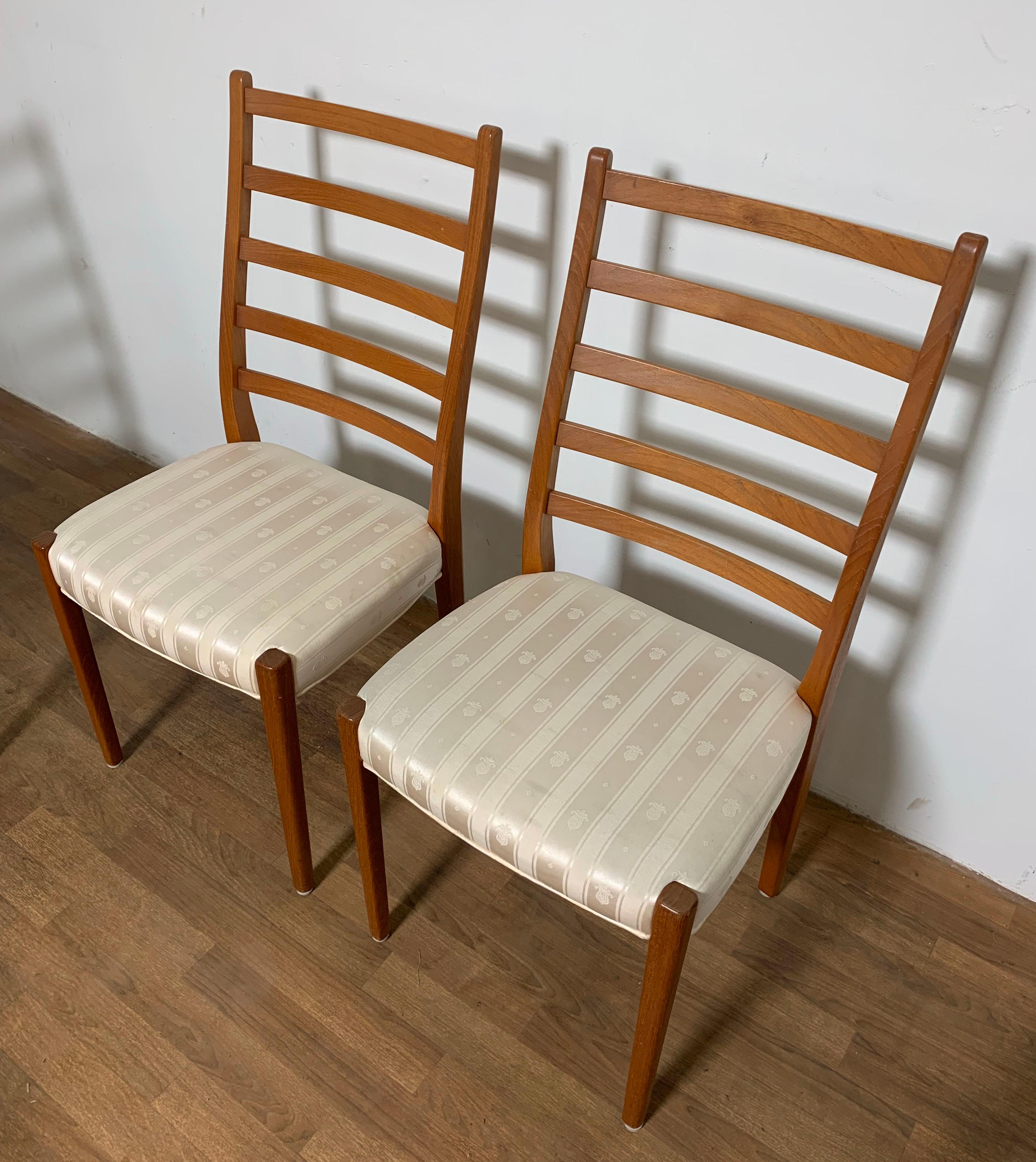svegards markaryd chairs
