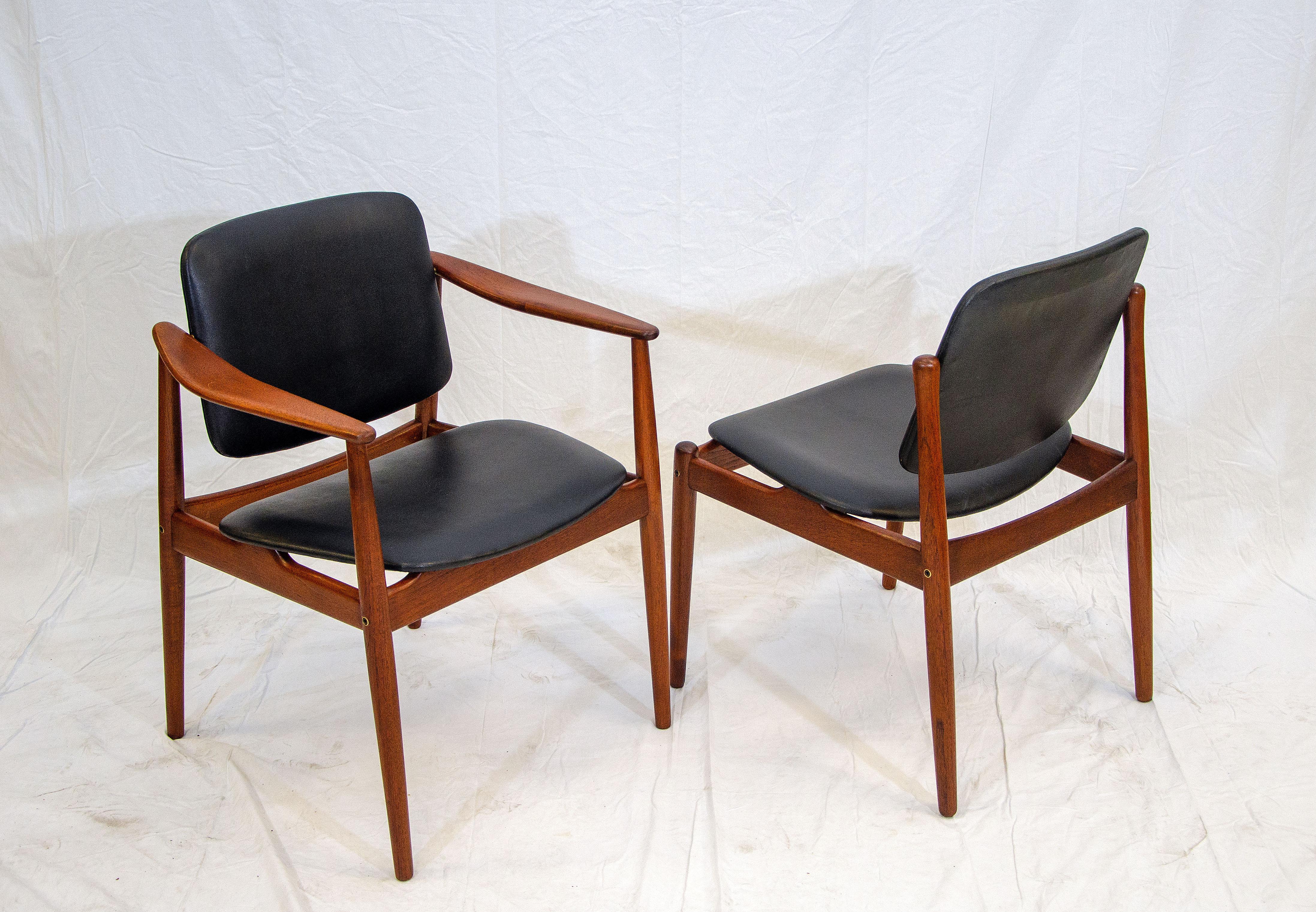 Faux Leather Set of Six Danish Teak Dining Chairs by Arne Vodder for Bovirke, BO92