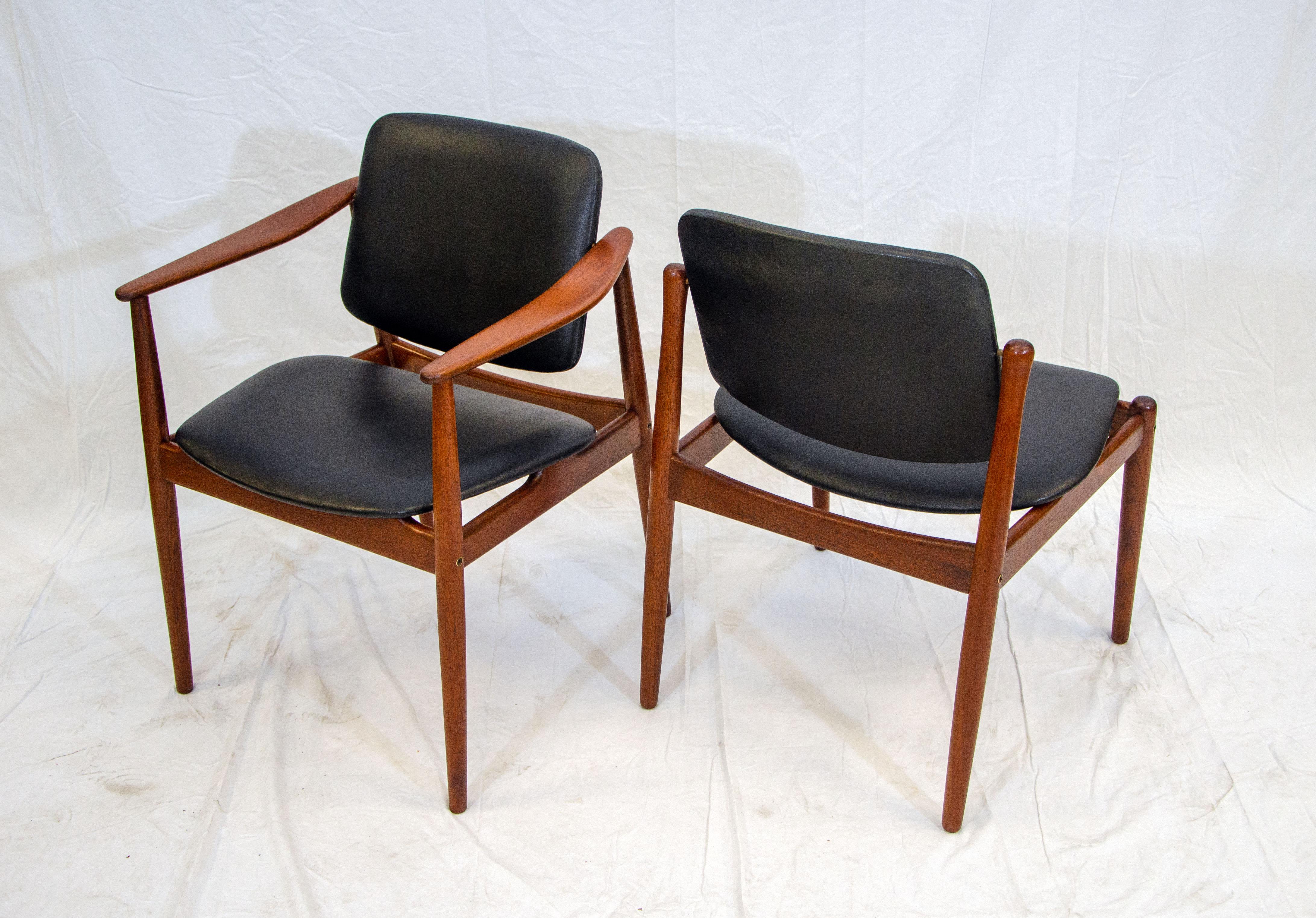 Set of Six Danish Teak Dining Chairs by Arne Vodder for Bovirke, BO92 1