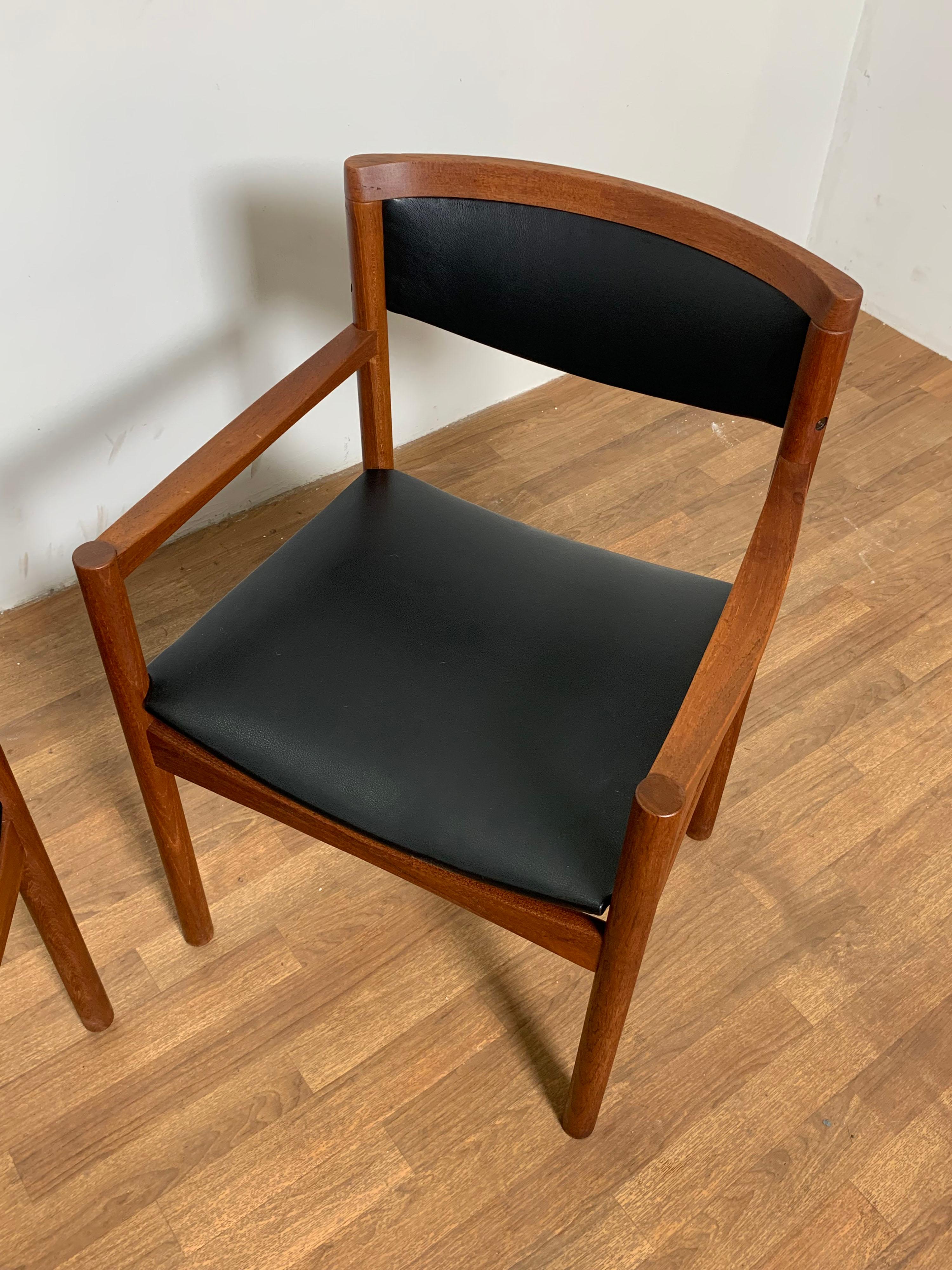 Ensemble de six chaises de salle à manger danoises en teck par SAX, vers les années 1960 en vente 5