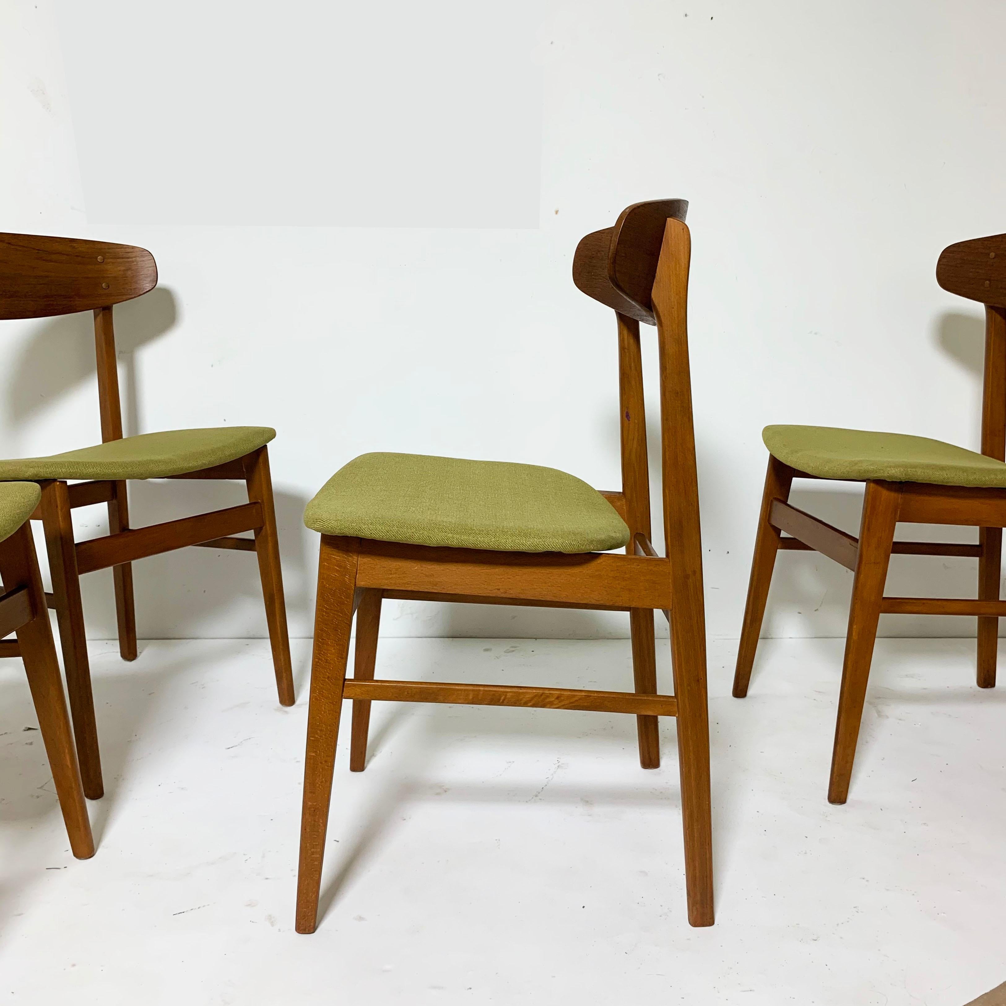 Set of Six Danish Teak Dining Chairs by SAX, circa 1960s In Good Condition In Peabody, MA