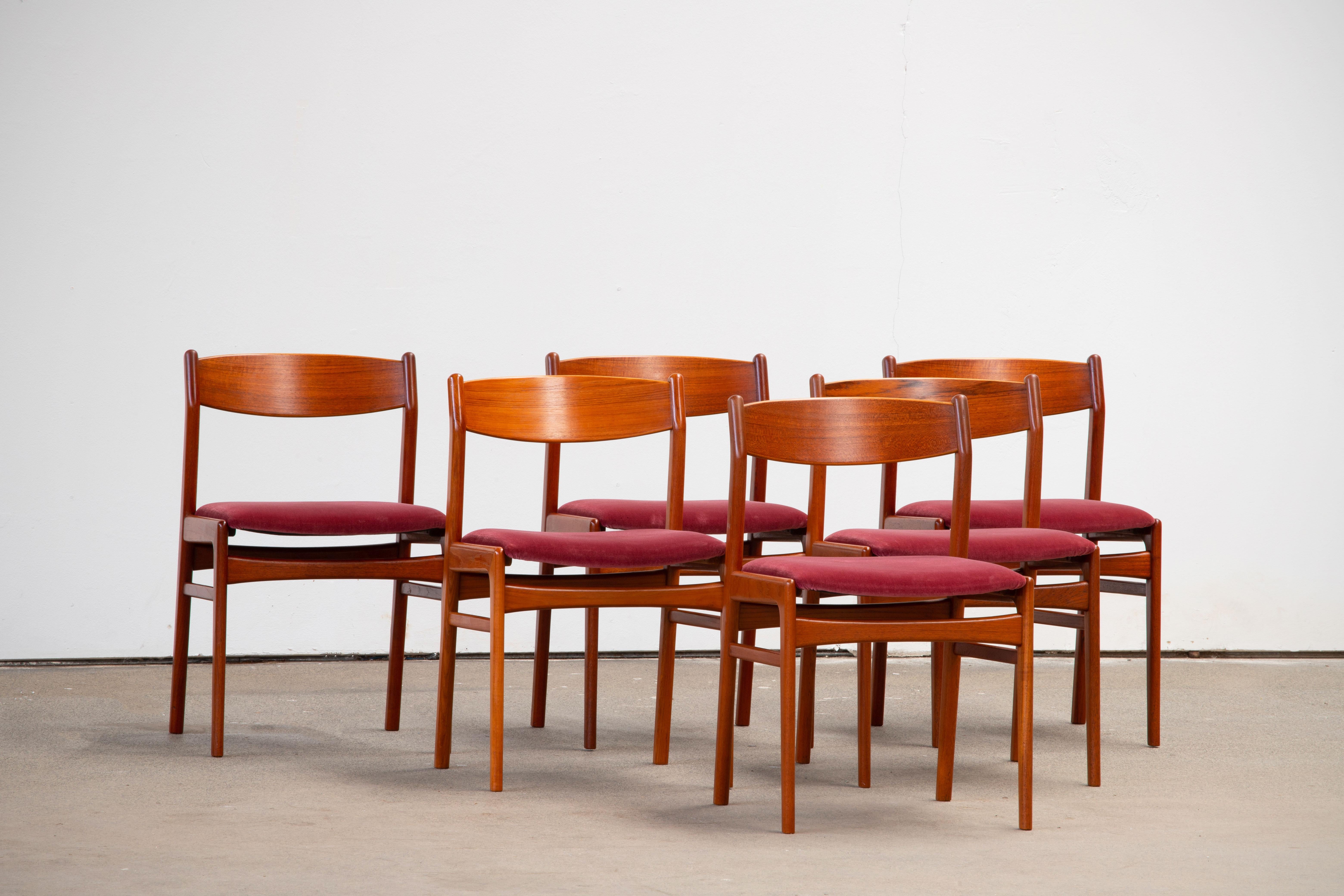 Set of Six Danish Teak Dining Chairs 1