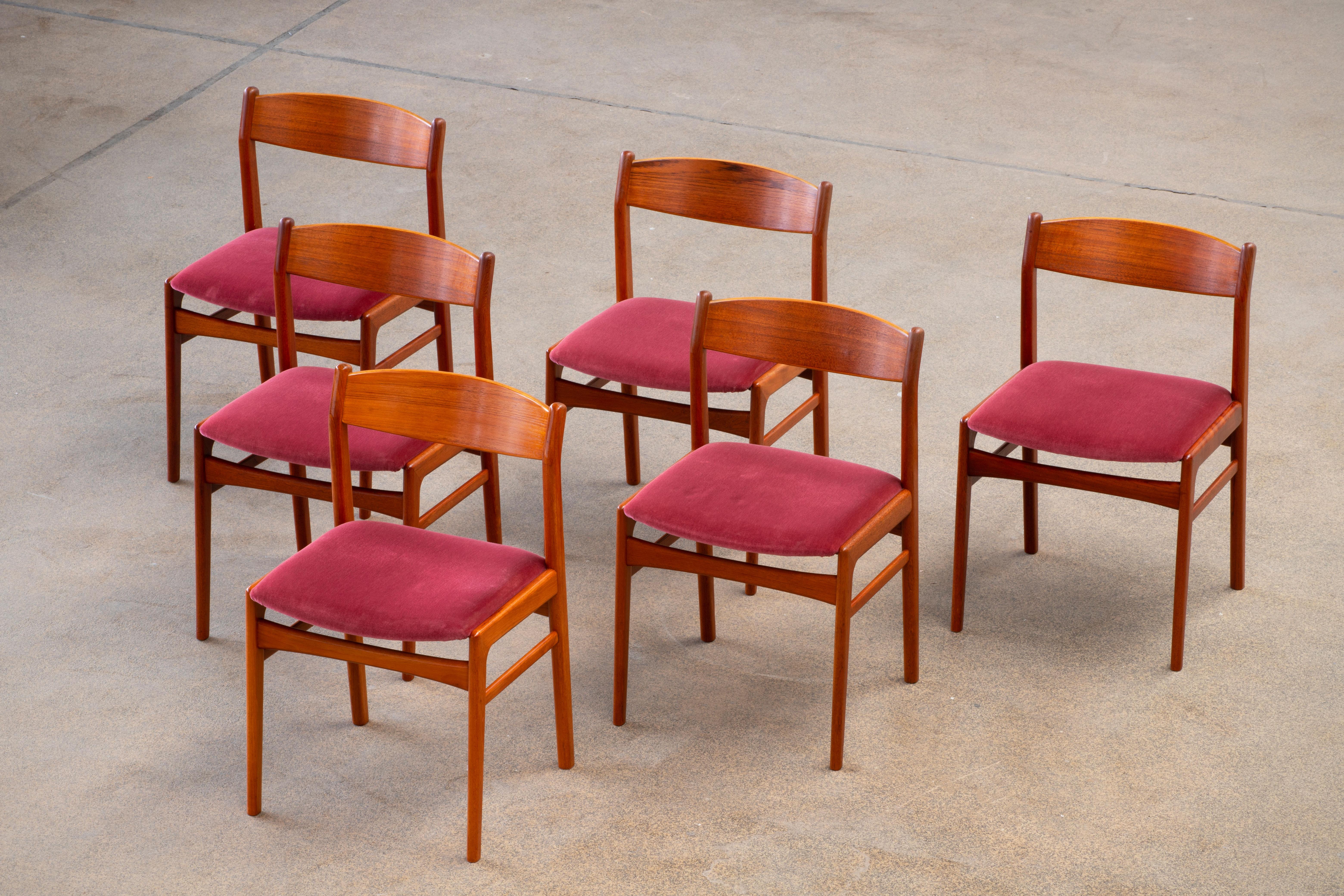 Set of Six Danish Teak Dining Chairs 3