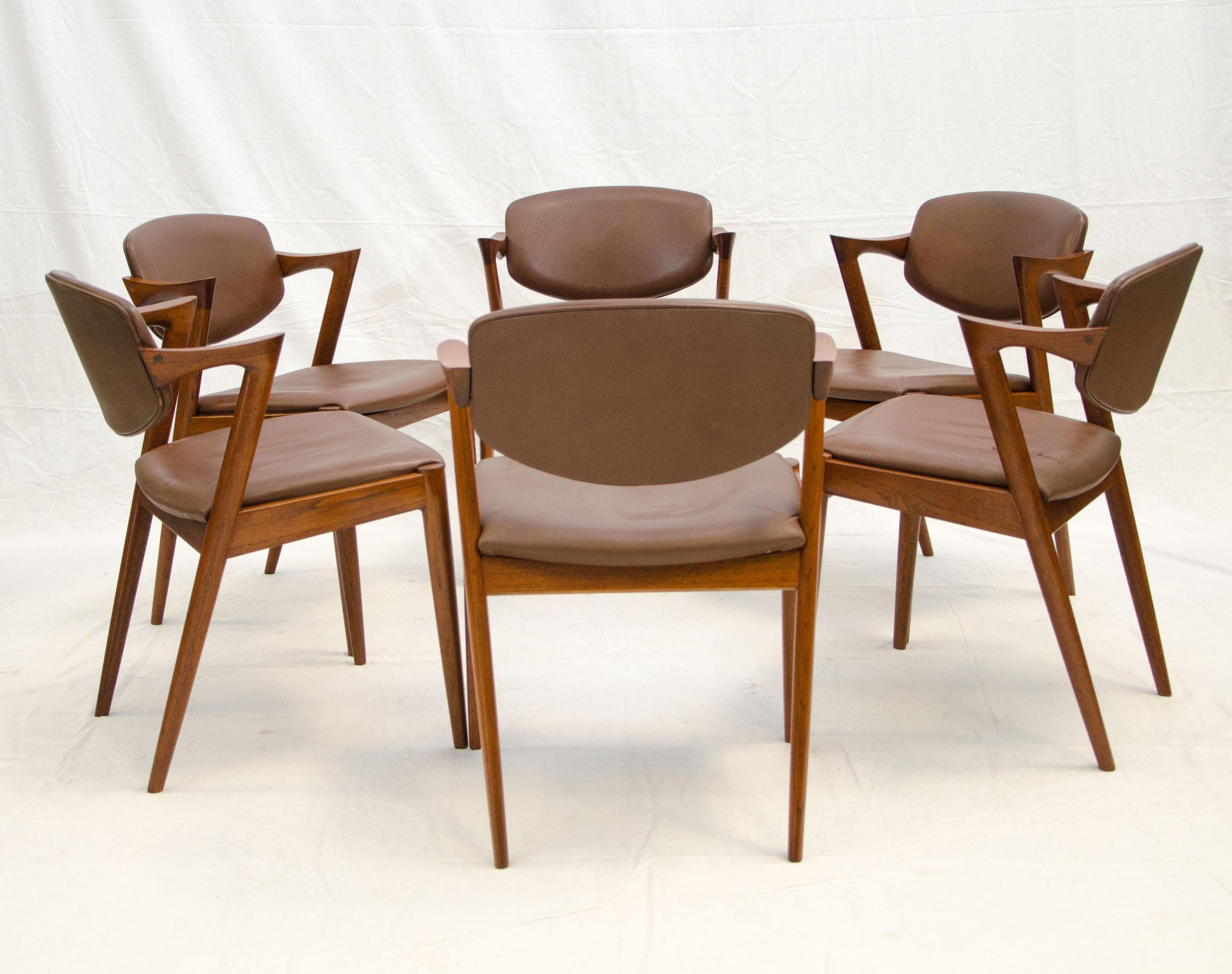 Set of Six Danish Teak Dining Chairs, Kai Kristiansen, Model 42 In Good Condition In Crockett, CA