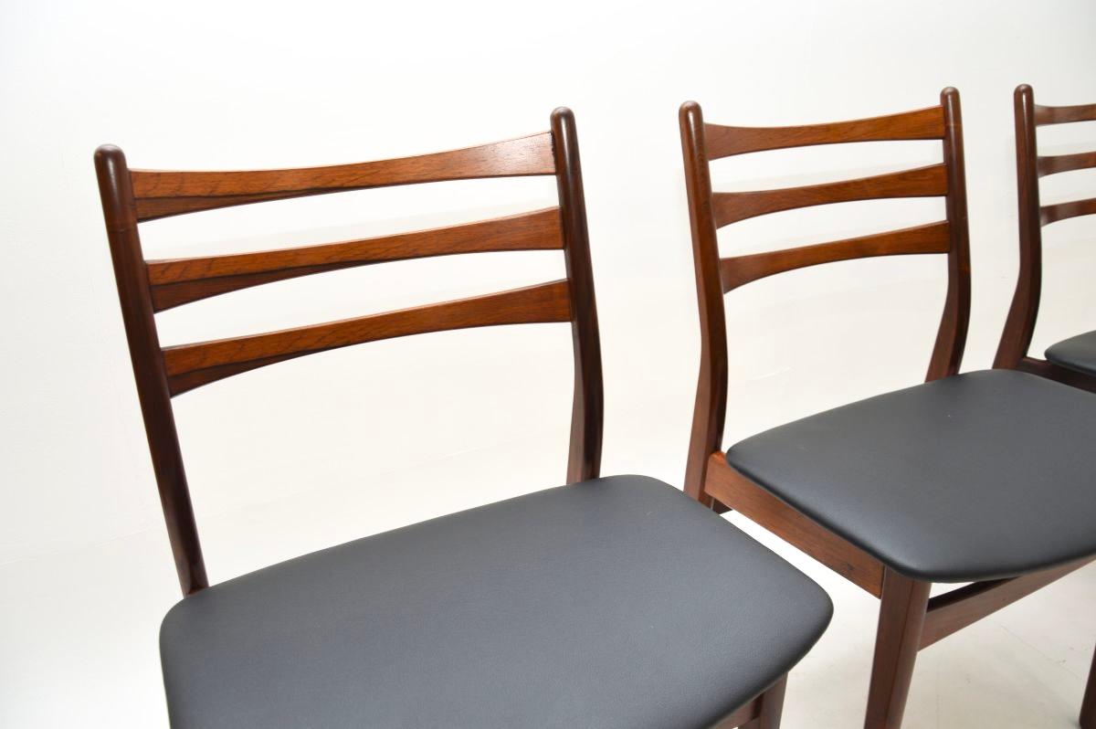 Mid-Century Modern Set of Six Danish Vintage Dining Chairs For Sale