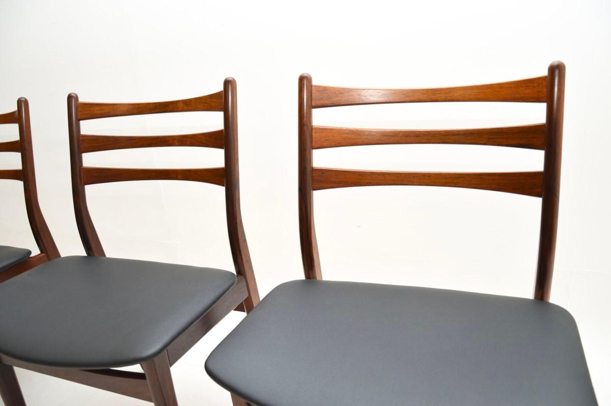 Set of Six Danish Vintage Dining Chairs In Good Condition For Sale In London, GB