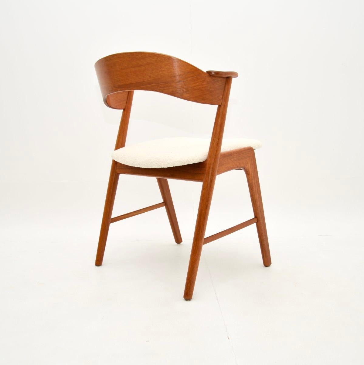 Set di sei sedie da pranzo in teak danese vintage di Korup Stolefabrik in vendita 3