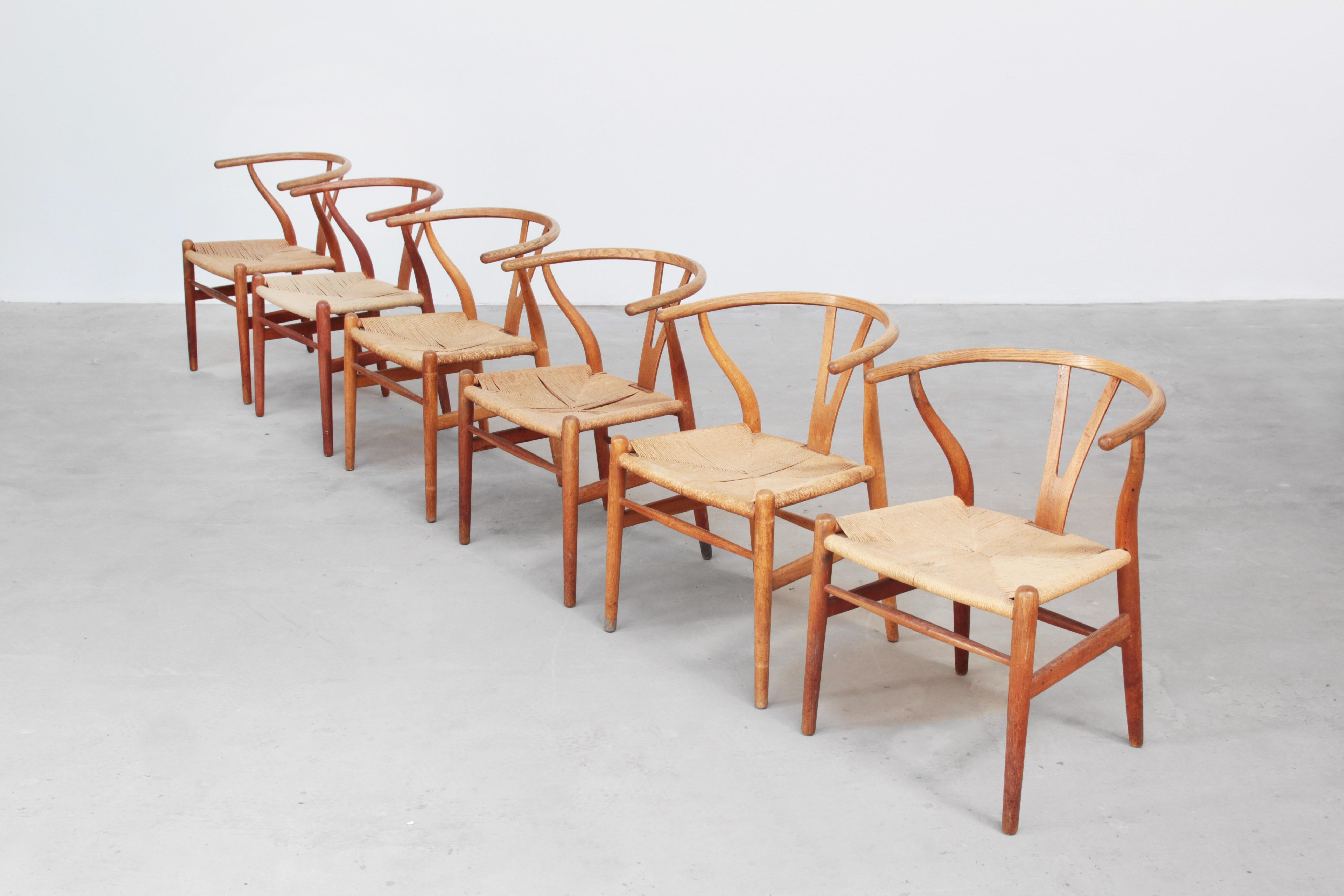 Set of Six Danish Wishbone Chairs CH 24 by Hans J. Wegner for Carl Hansen Oak 1