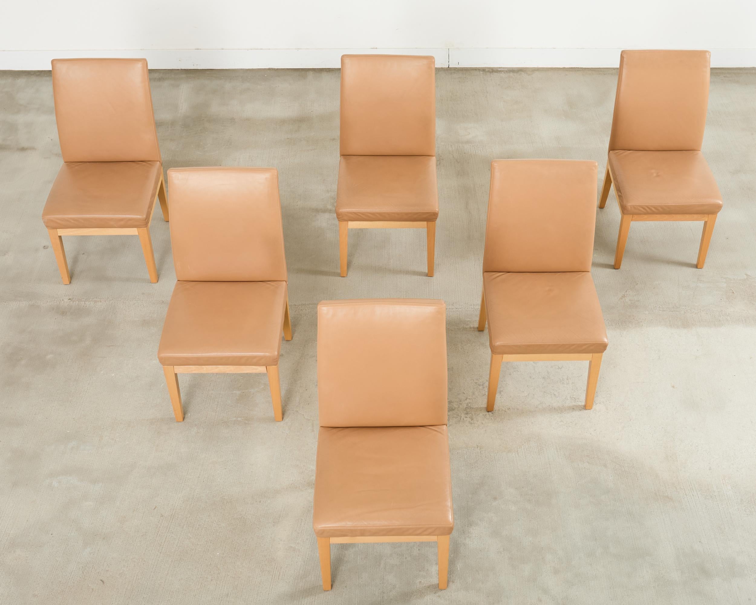 Svizzero Set di sei sedie da pranzo Parsons in pelle di cammello de Sede in vendita