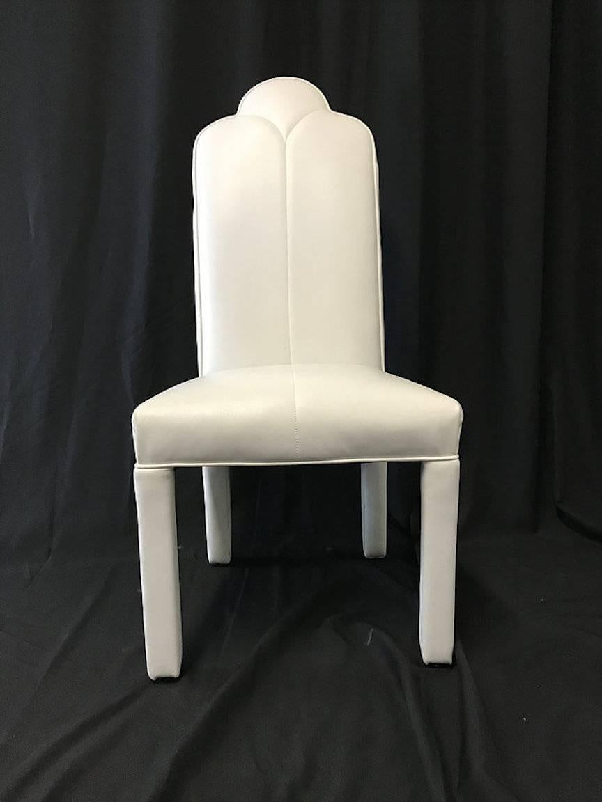 20th Century Set of Six Deco Parson Style White Vinyl Dining Chairs