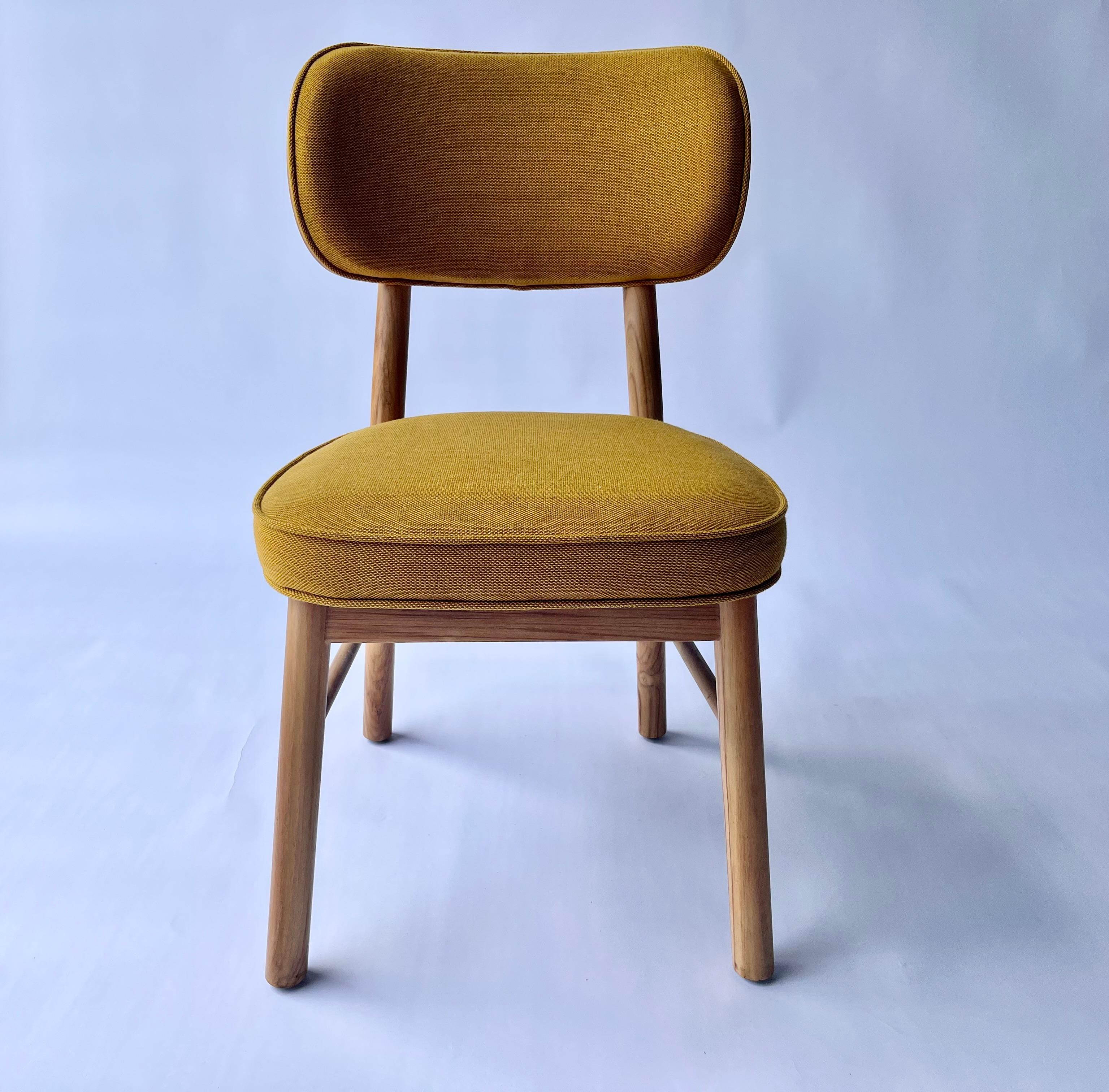 Set di sei sedie da pranzo di design in vendita 6
