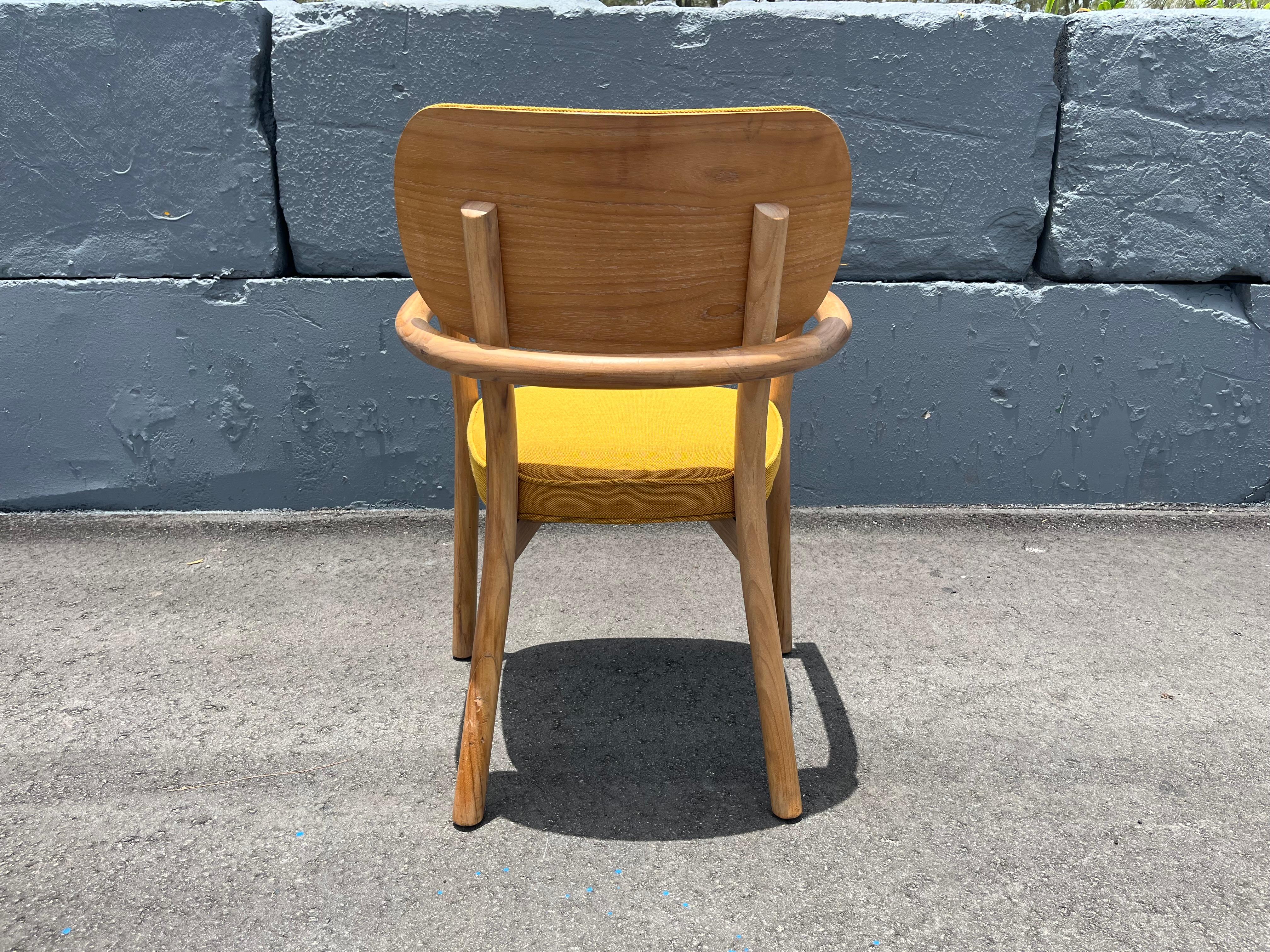 Set di sei sedie da pranzo di design in vendita 2